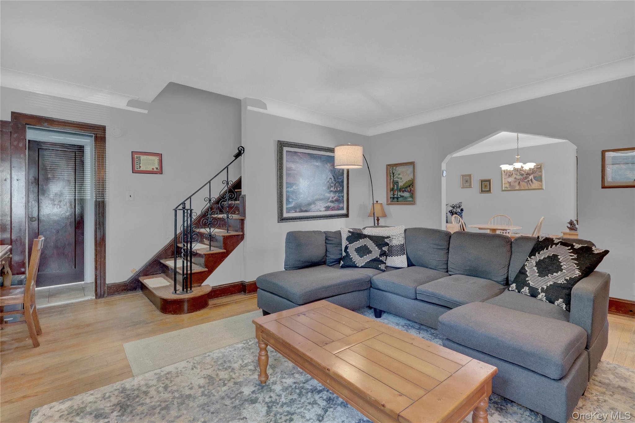 15 Donald Place, East Rockaway, NY 11518