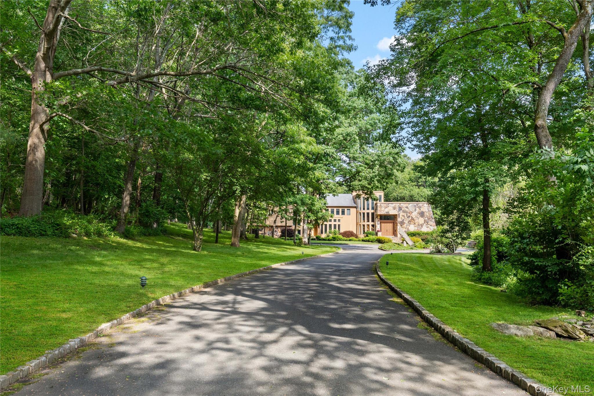 29 Captain Theale Road, Bedford, NY 10506