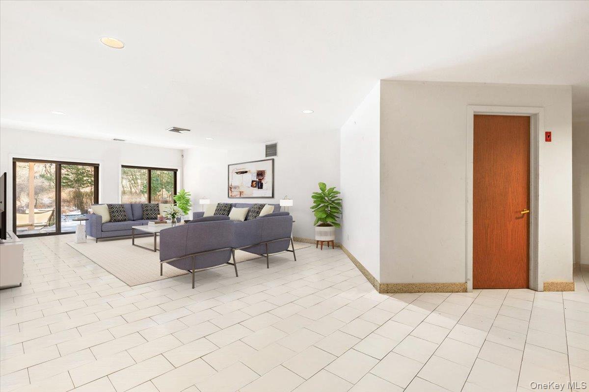 29 Captain Theale Road, Bedford, NY 10506