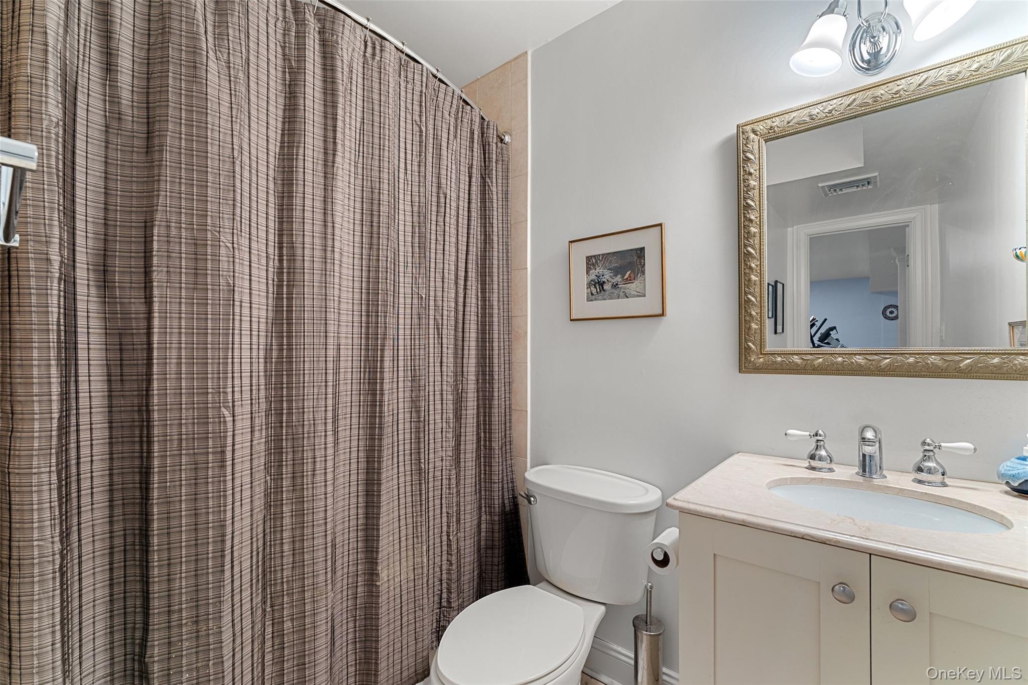 5 Stonewall Lane, Mamaroneck, NY 10543