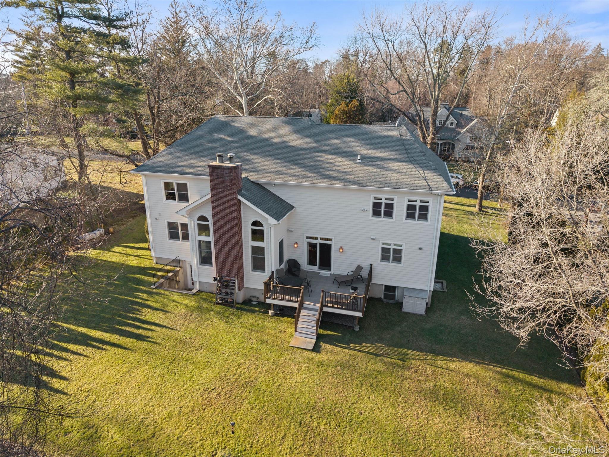 5 Stonewall Lane, Mamaroneck, NY 10543