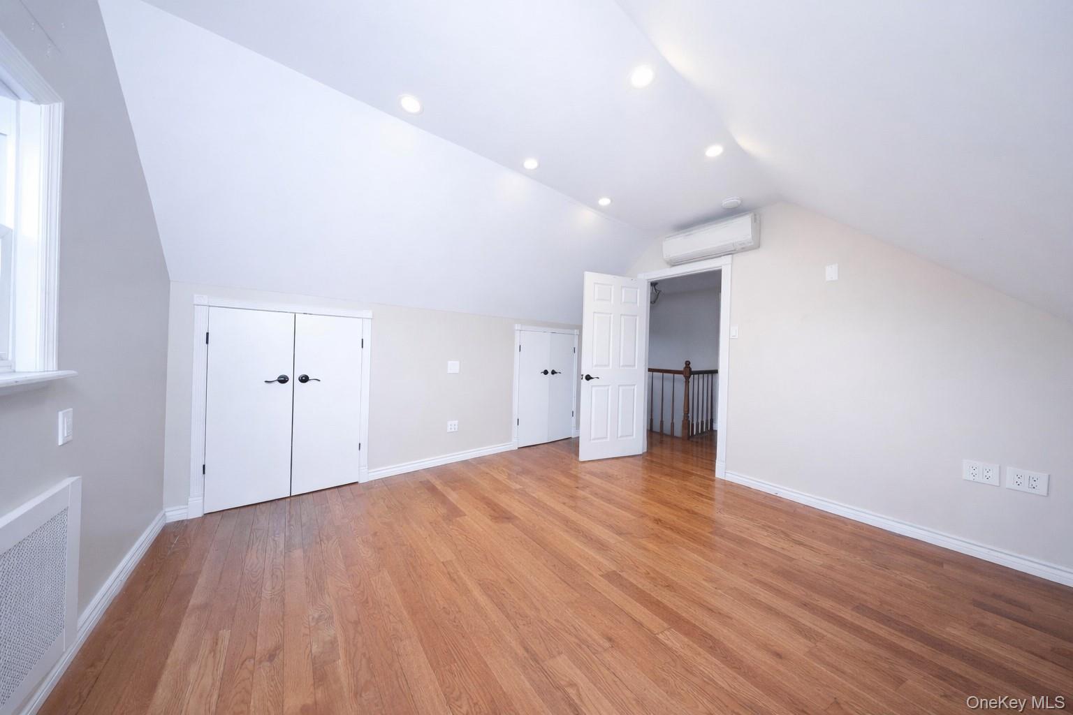 138 Ormonde Boulevard, Valley Stream, NY 11580