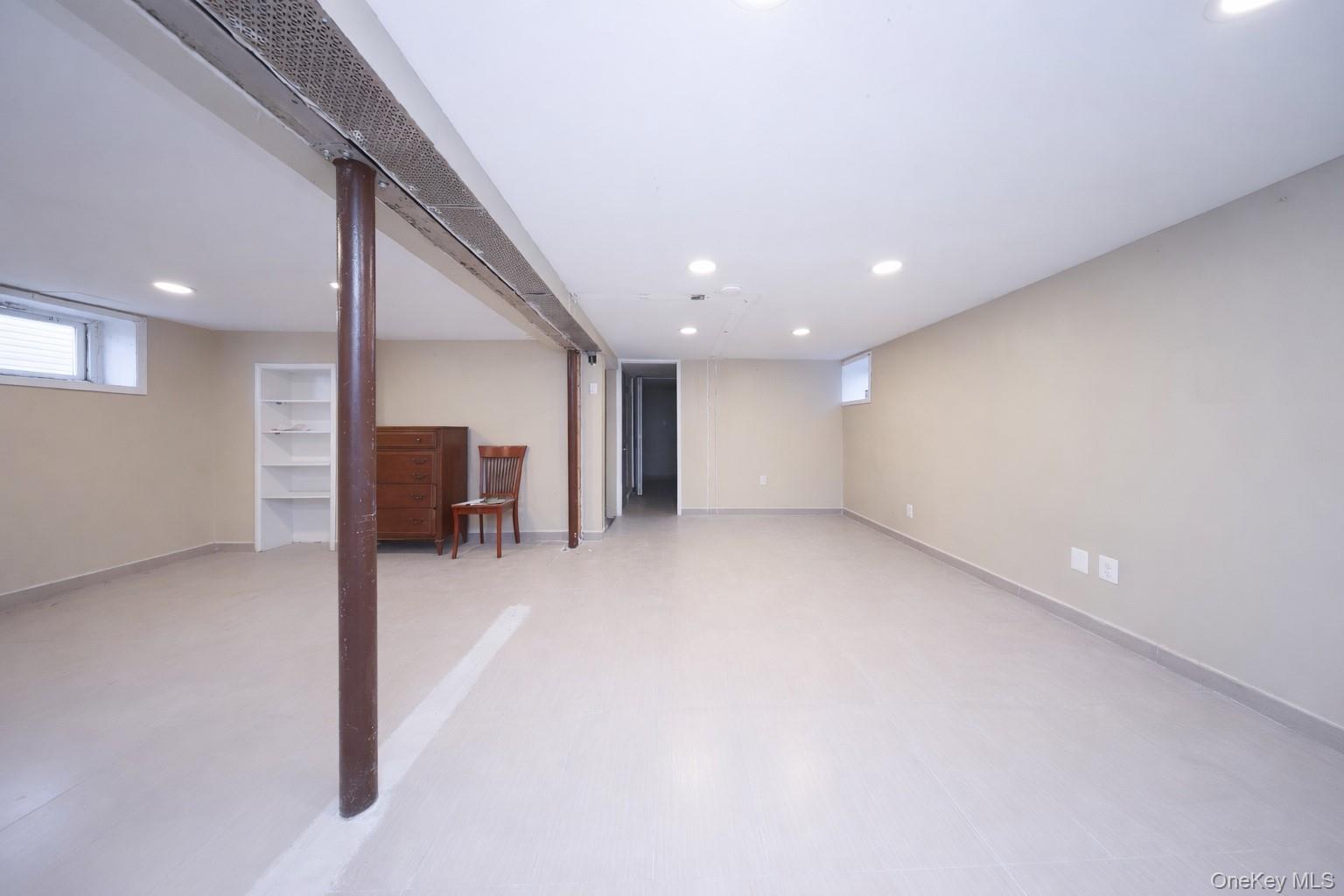 138 Ormonde Boulevard, Valley Stream, NY 11580