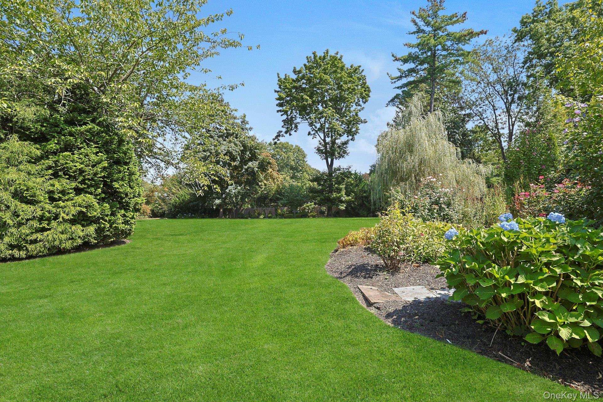 369 Evandale Road, Scarsdale, NY 10583