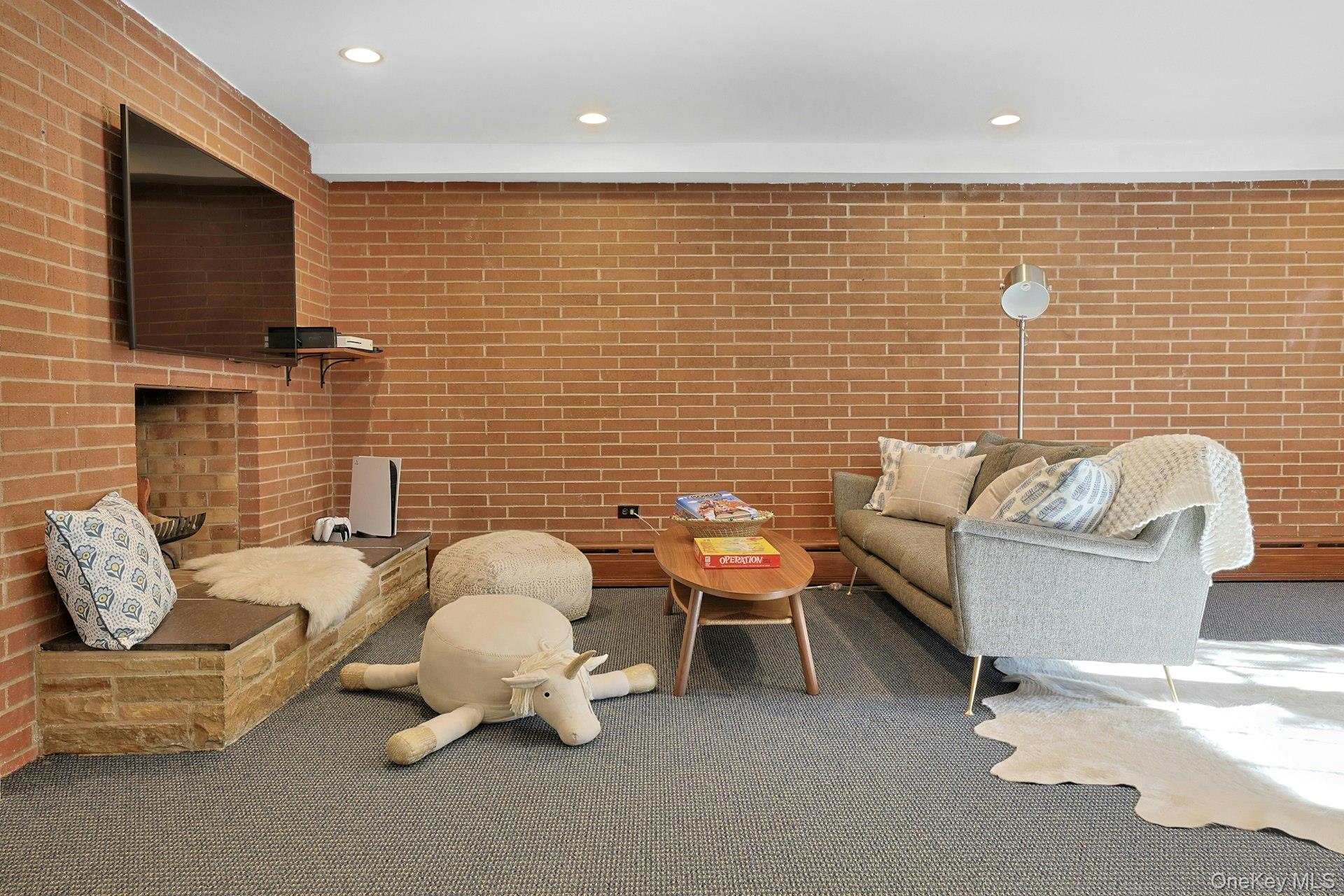 369 Evandale Road, Scarsdale, NY 10583