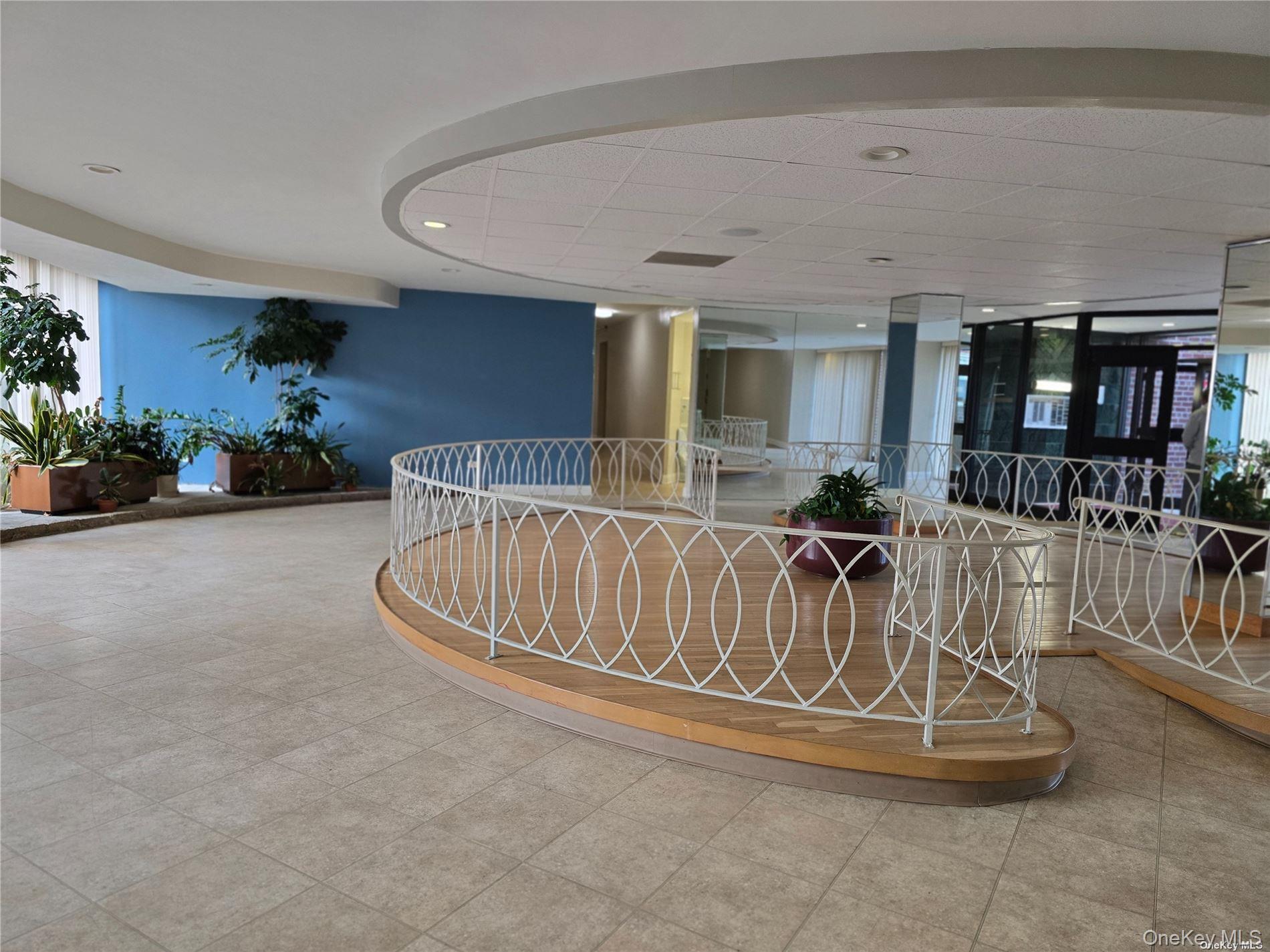 35-10 150 St # 6A, Flushing, NY 11354