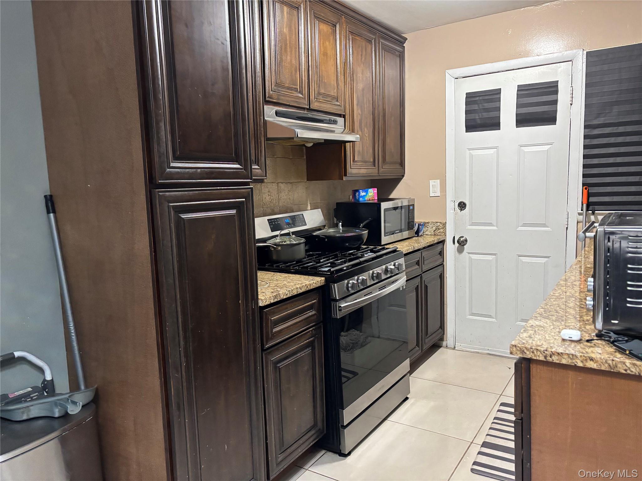 146-15 221st Street, Springfield Gardens, NY 11413