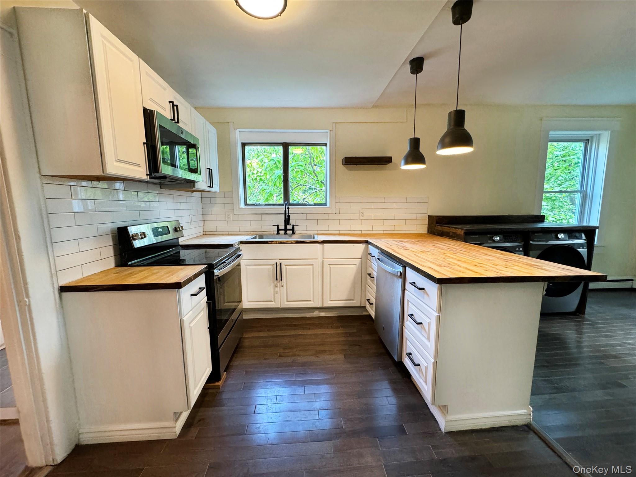 2674 W Main Street # Apartment, Wappingers Falls, NY 12590