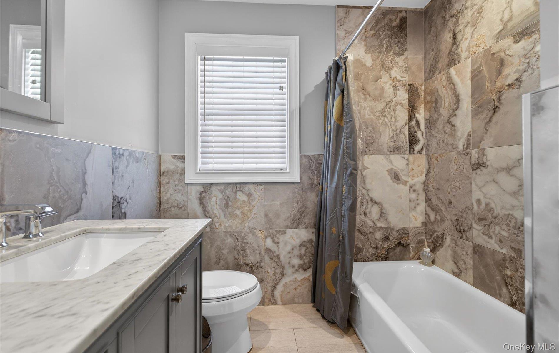 805 Pine Place, Bellmore, NY 11710