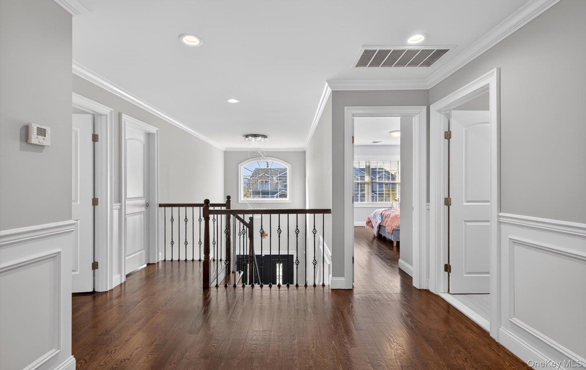 805 Pine Place, Bellmore, NY 11710