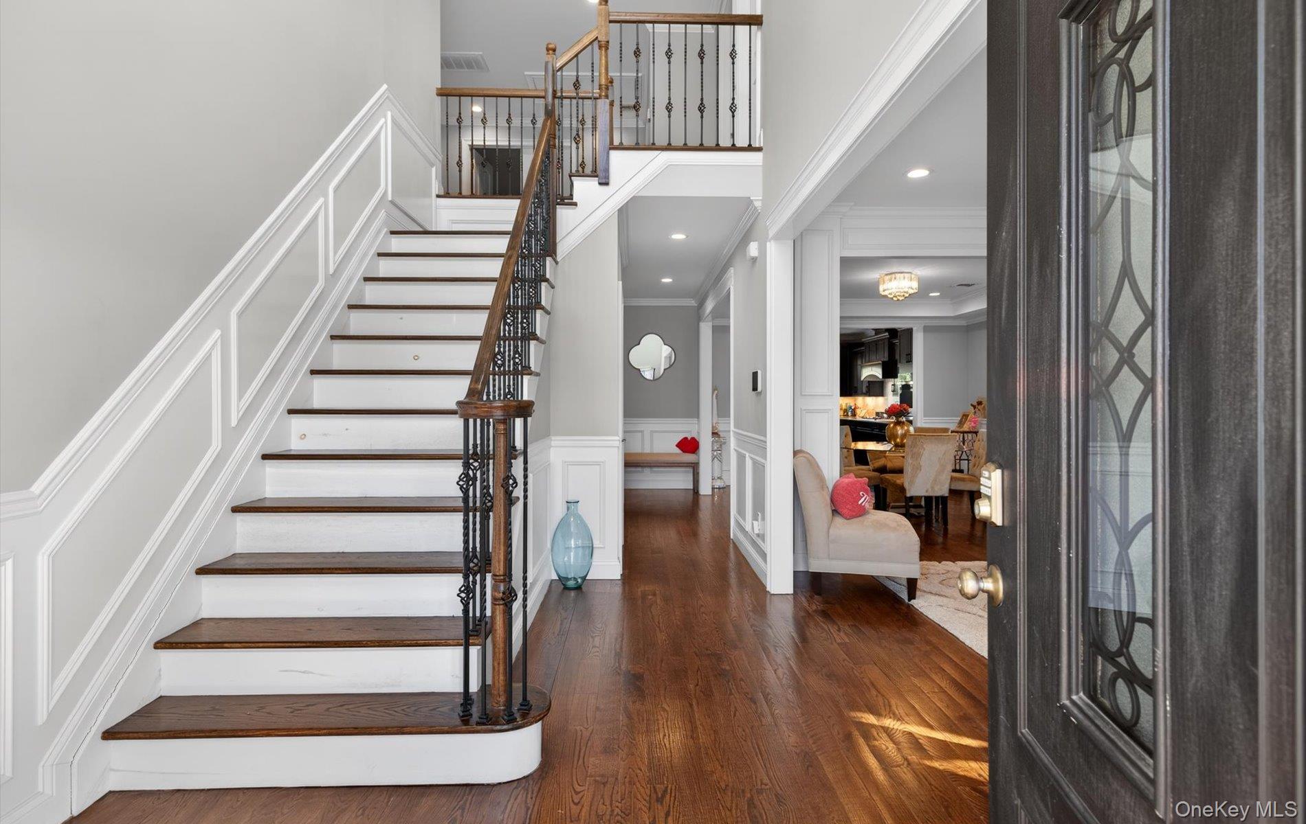 805 Pine Place, Bellmore, NY 11710