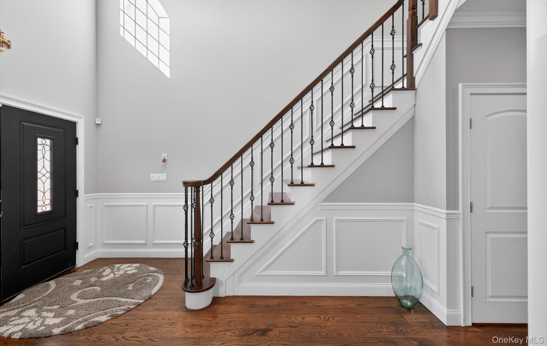 805 Pine Place, Bellmore, NY 11710