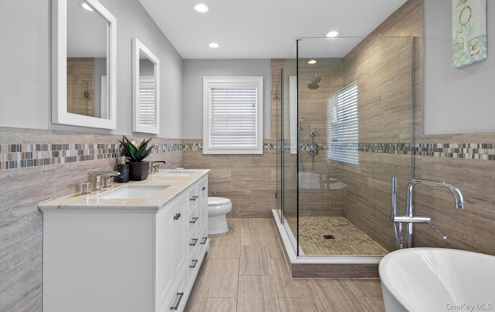 805 Pine Place, Bellmore, NY 11710