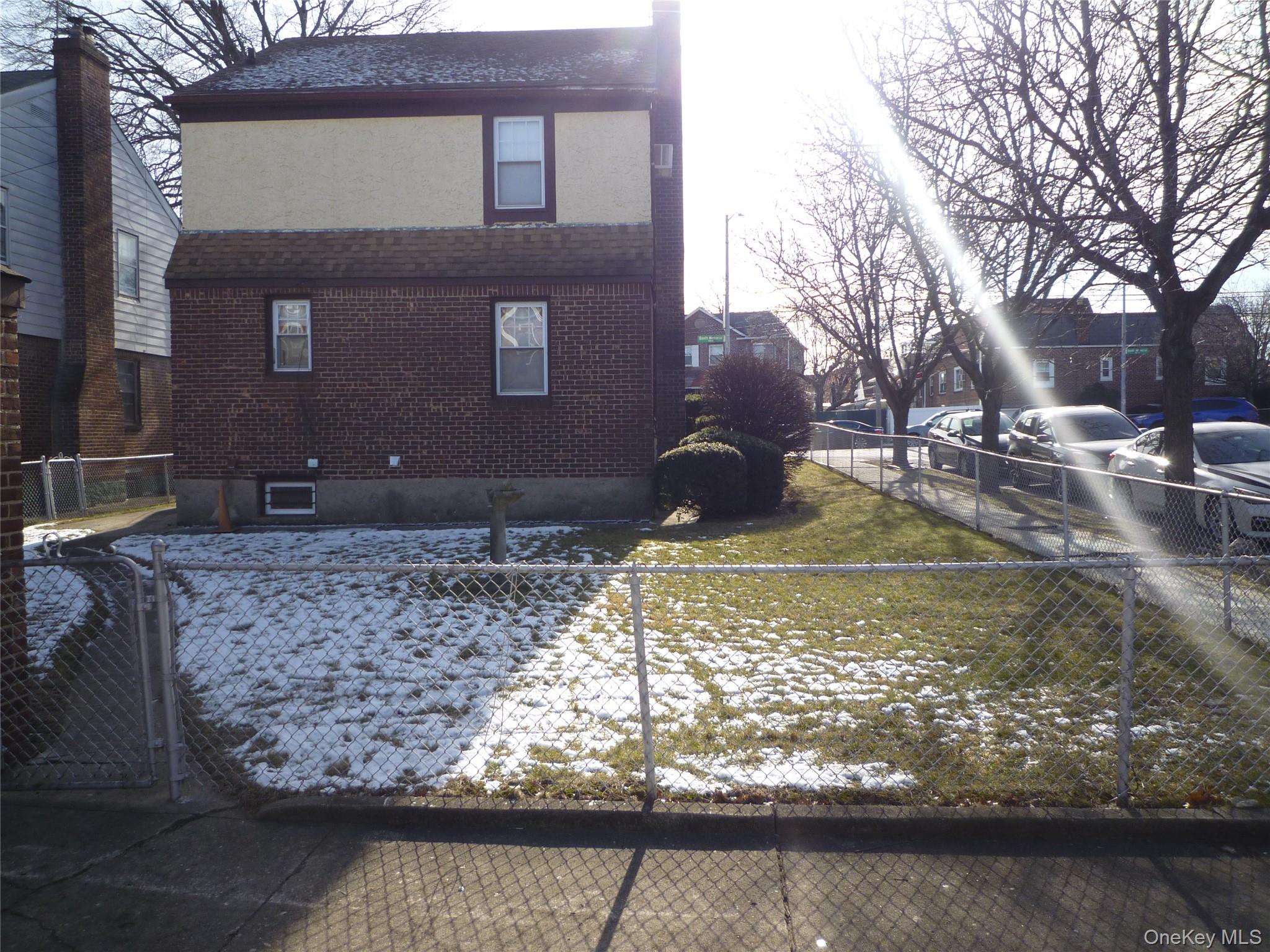 141-11 Booth Memorial Avenue, Flushing, NY 11355