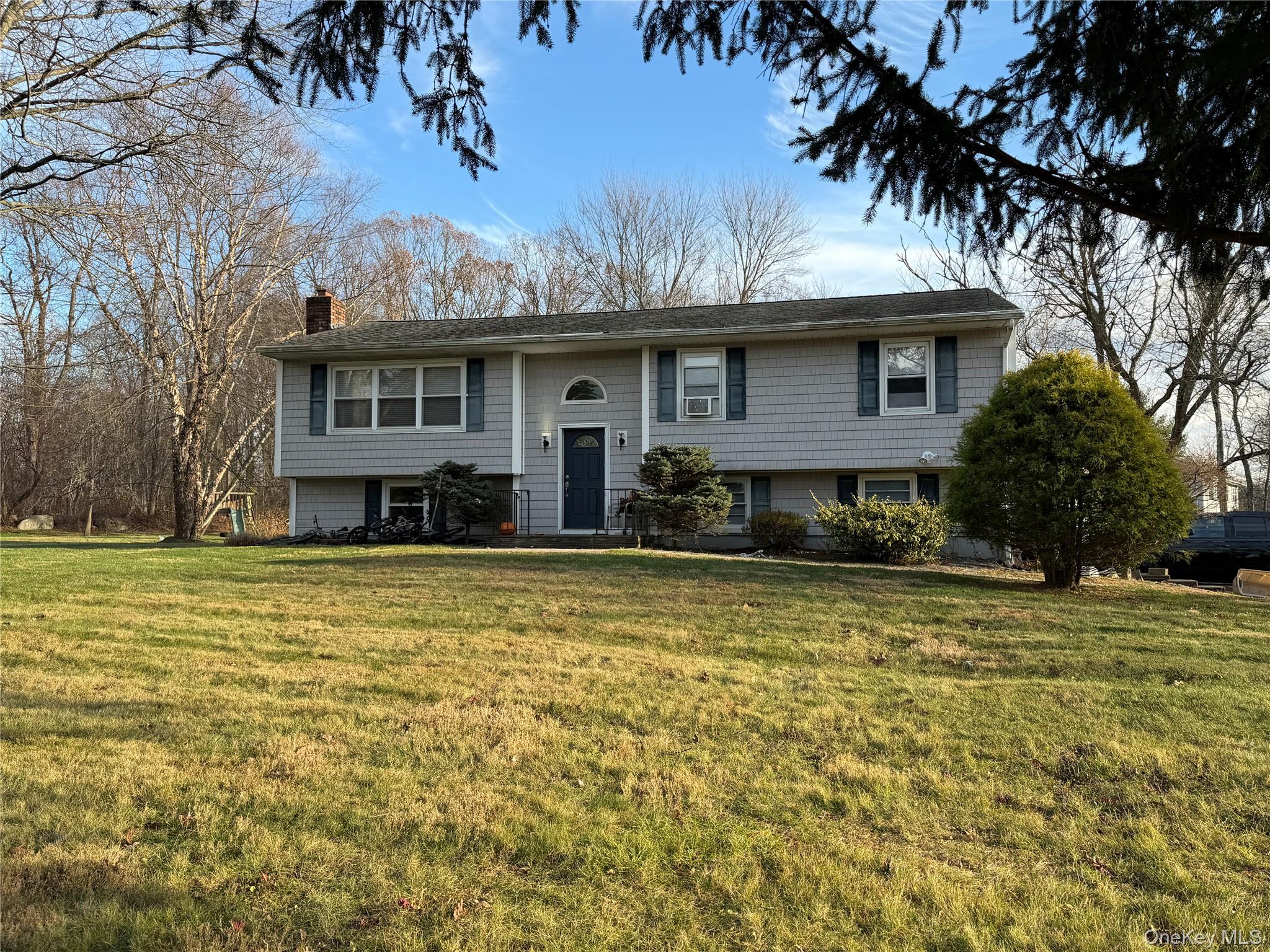 110 Wayacross Road, Mahopac, NY 10541