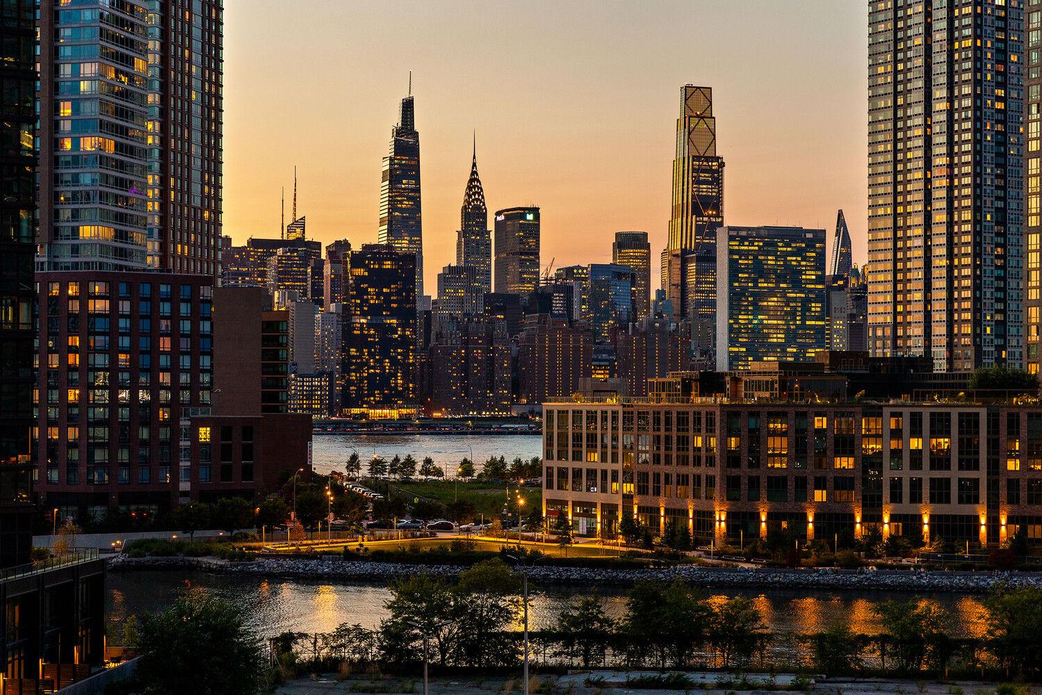 68 COMMERCIAL Street # PENTHOUSE, Brooklyn, NY 11222