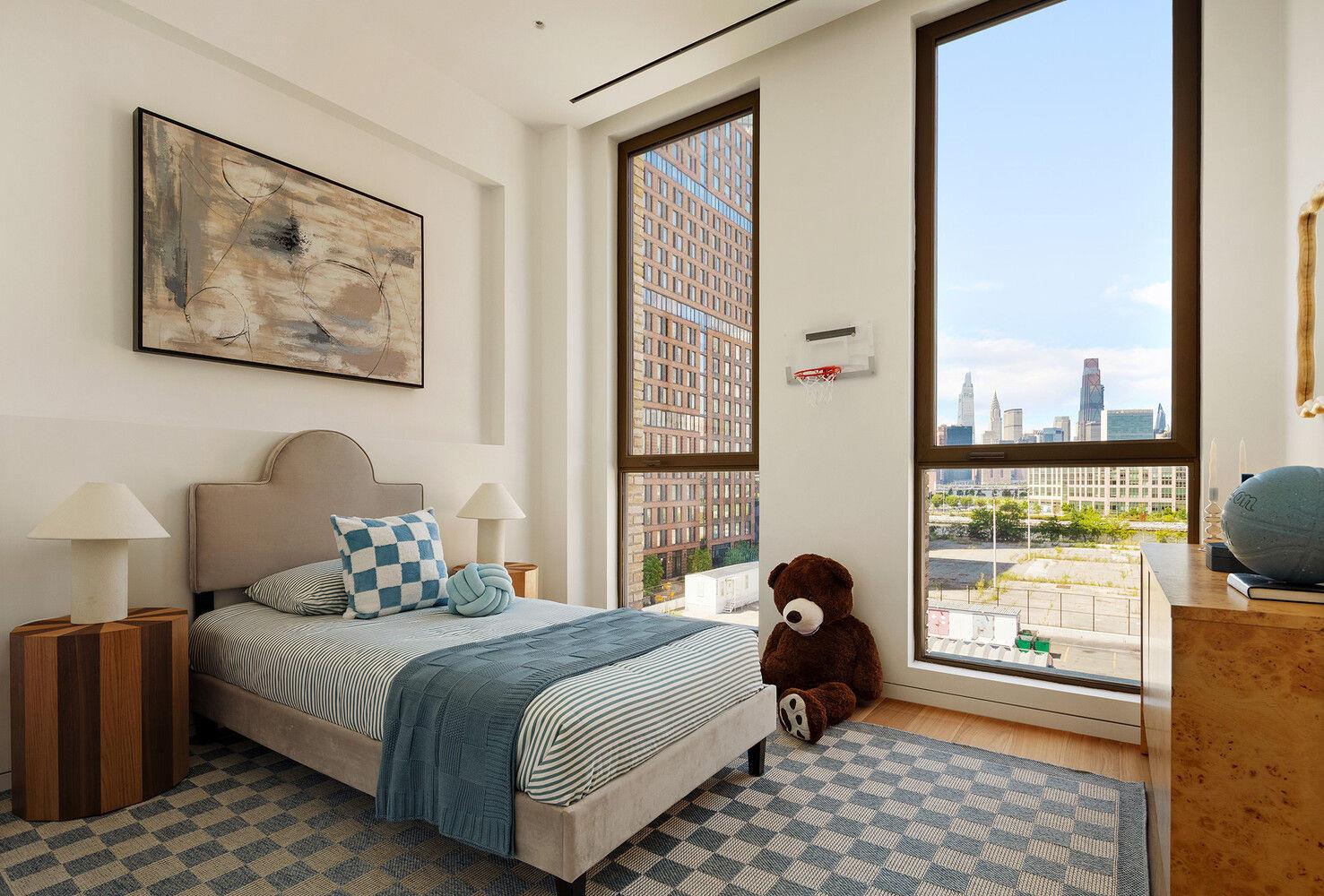 68 COMMERCIAL Street # PENTHOUSE, Brooklyn, NY 11222