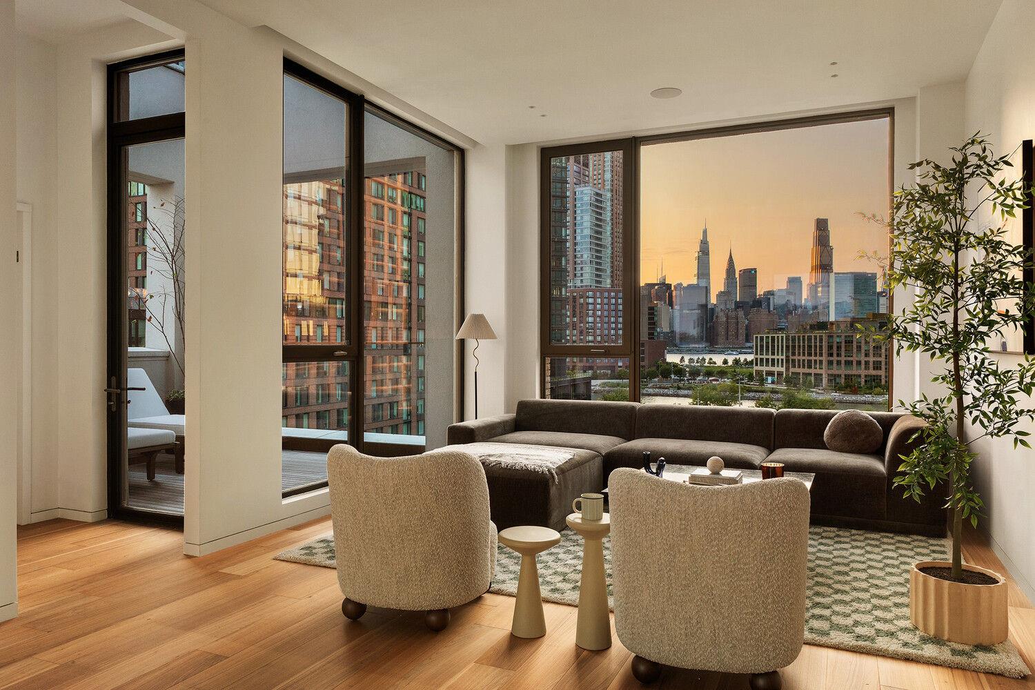 68 COMMERCIAL Street # PENTHOUSE, Brooklyn, NY 11222