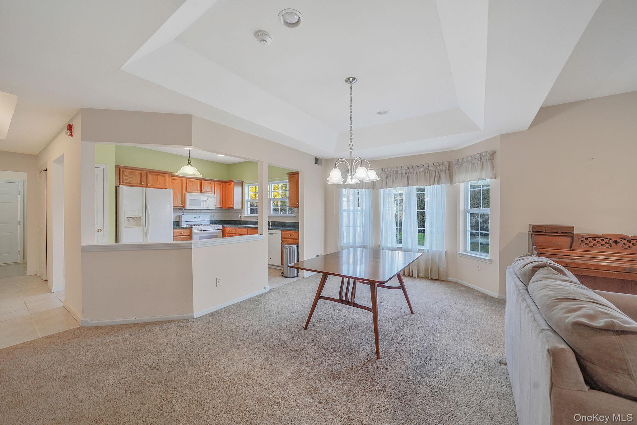 554 Mirror Pond Court, Moriches, NY 11955