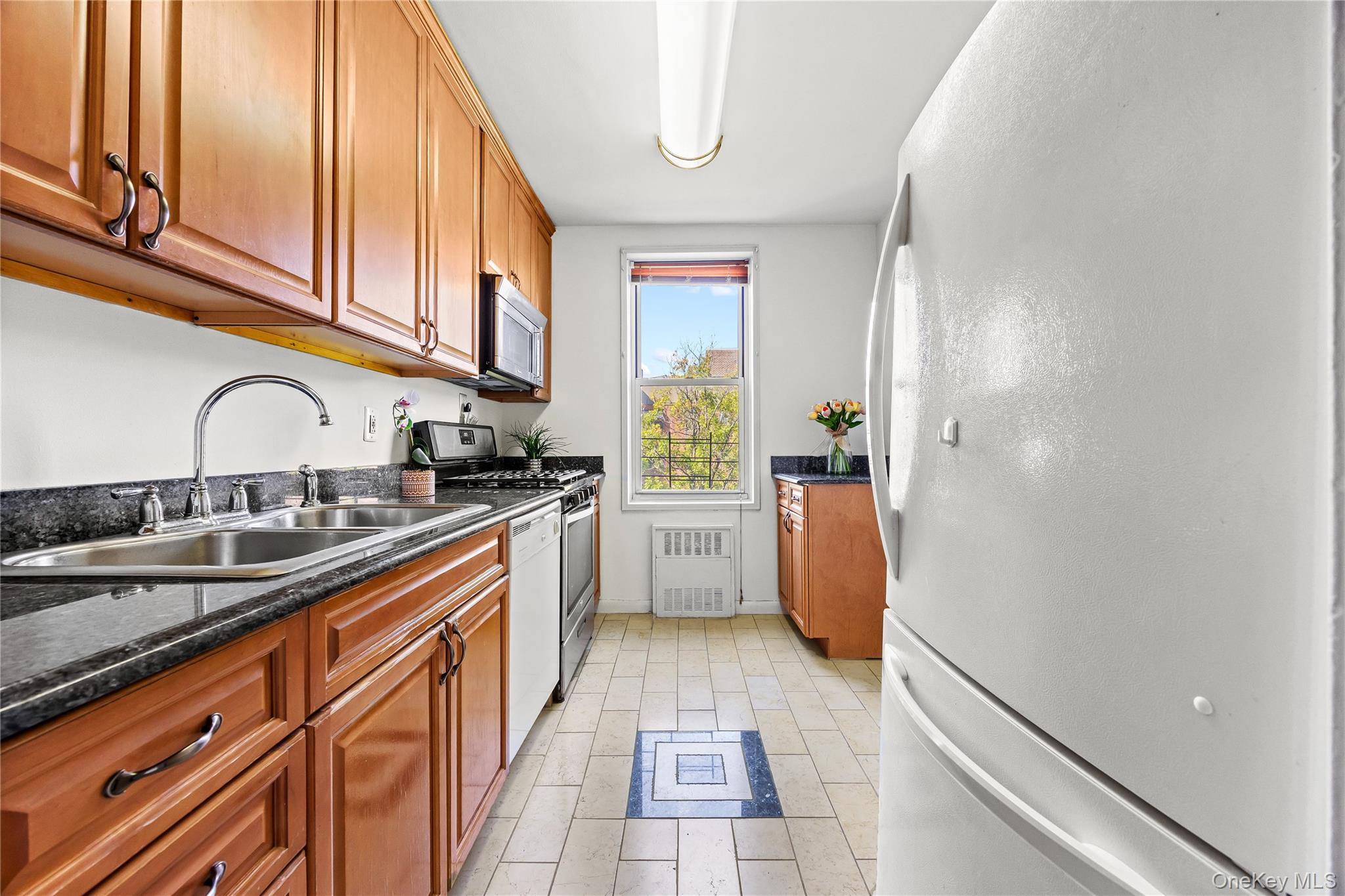 150-15 79th Avenue # 6K, Kew Garden Hills, NY 11367