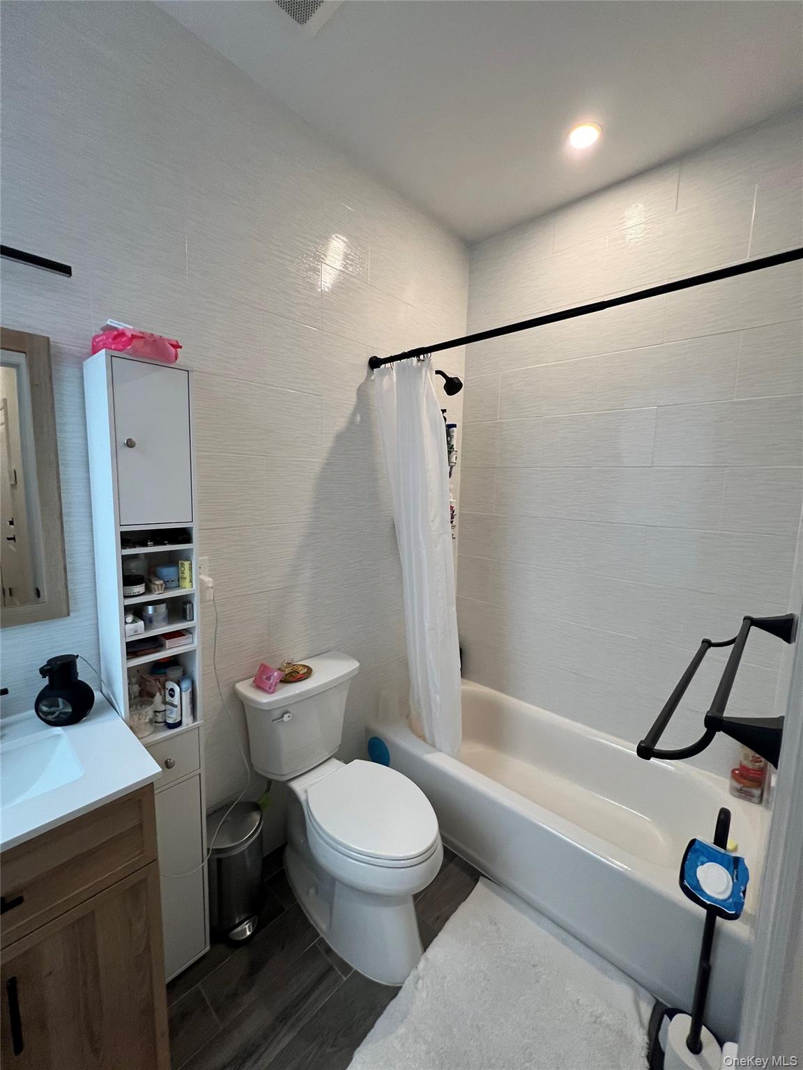 39-31 47th Avenue, Sunnyside, NY 11104