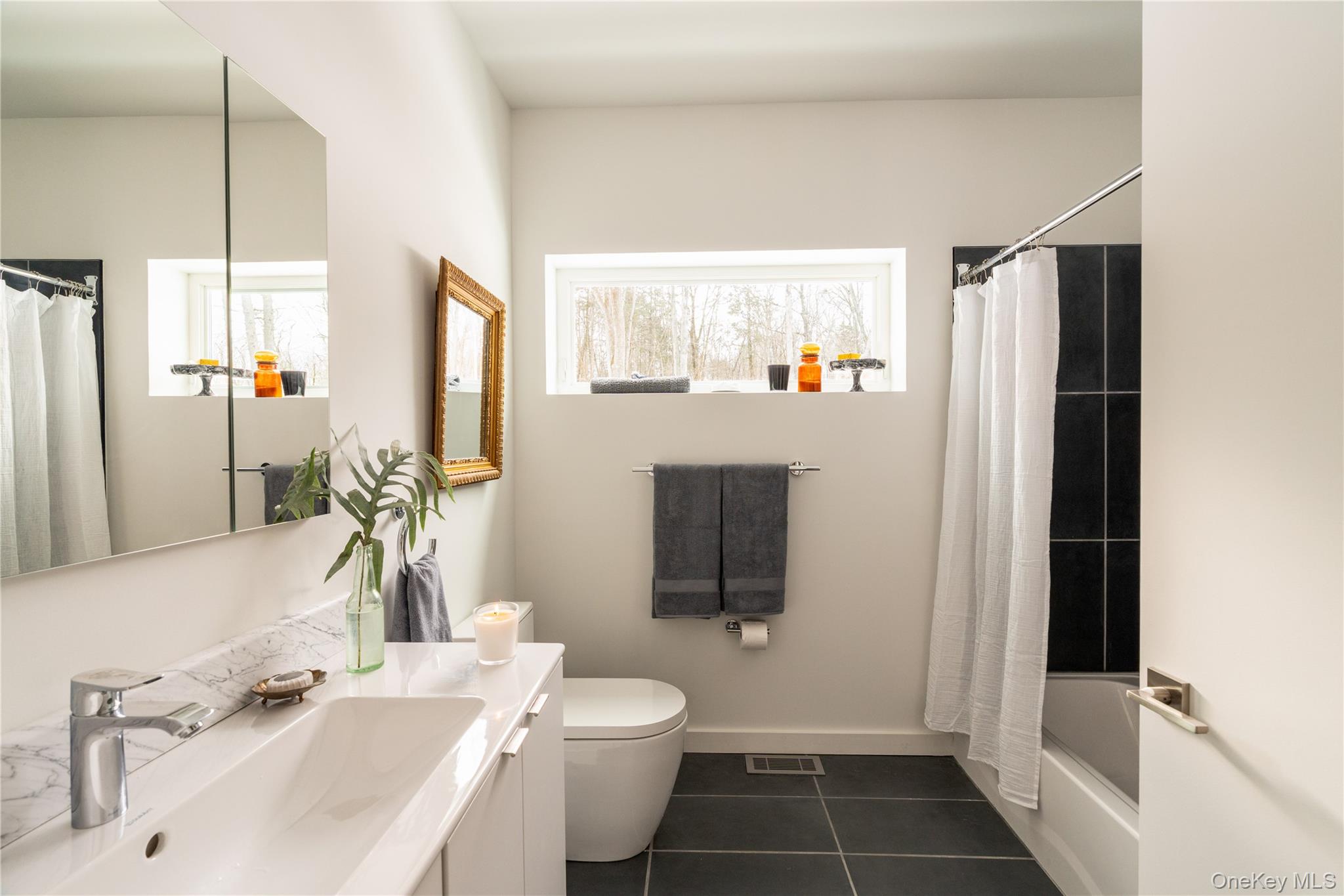 120 Cauterskill Avenue, Catskill, NY 12414