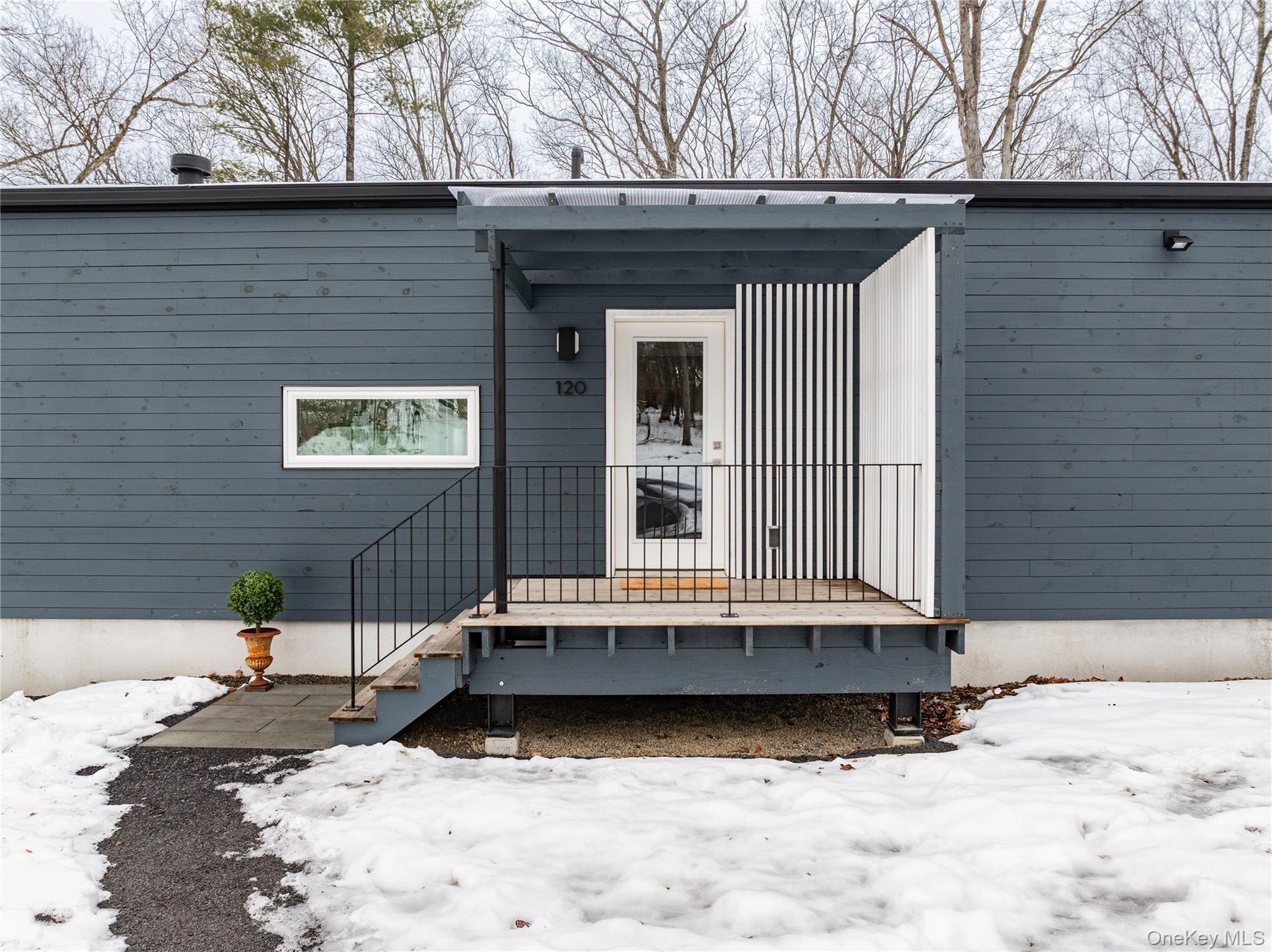 120 Cauterskill Avenue, Catskill, NY 12414