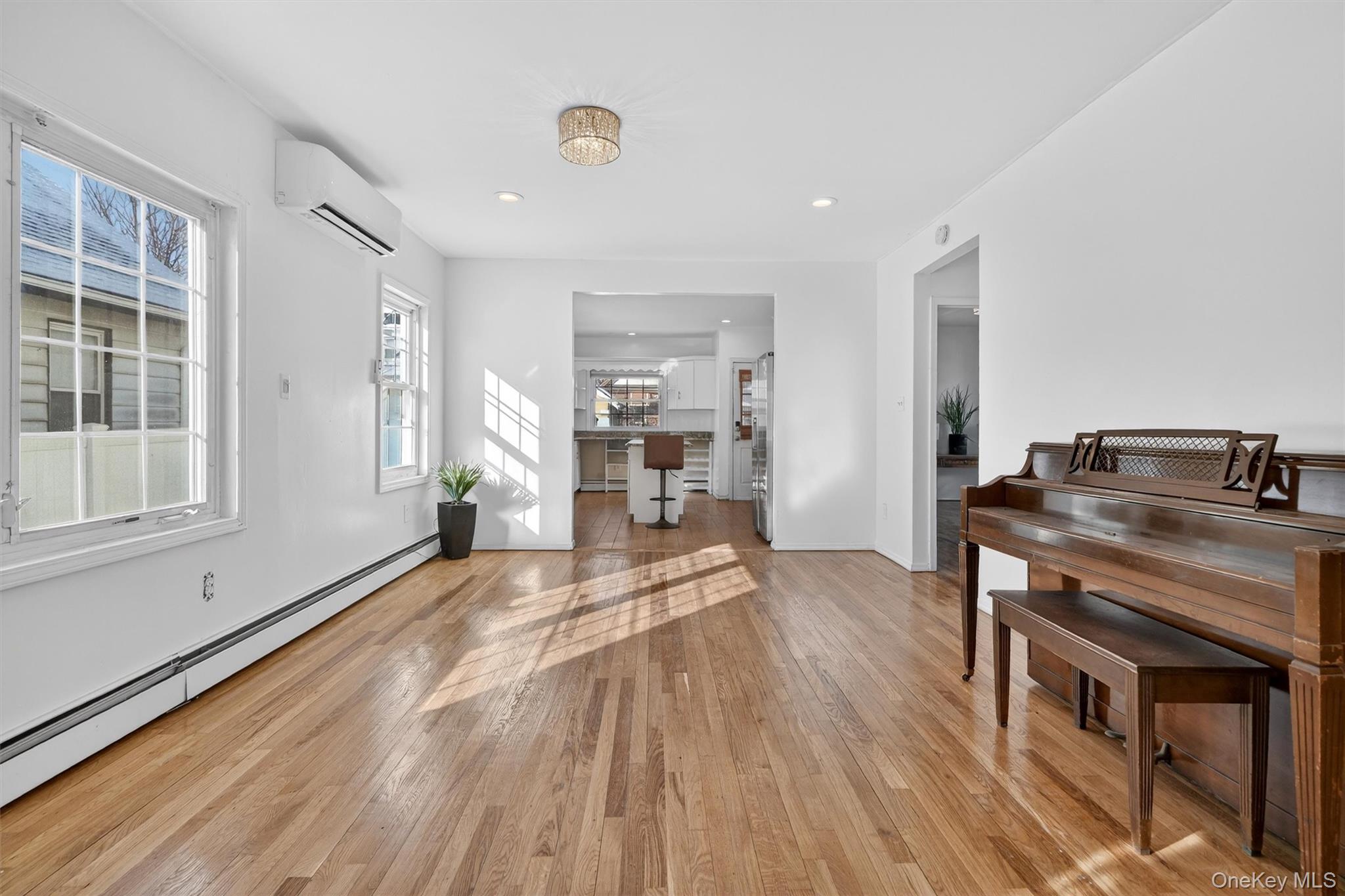 138-16 230th Street, Laurelton, NY 11413