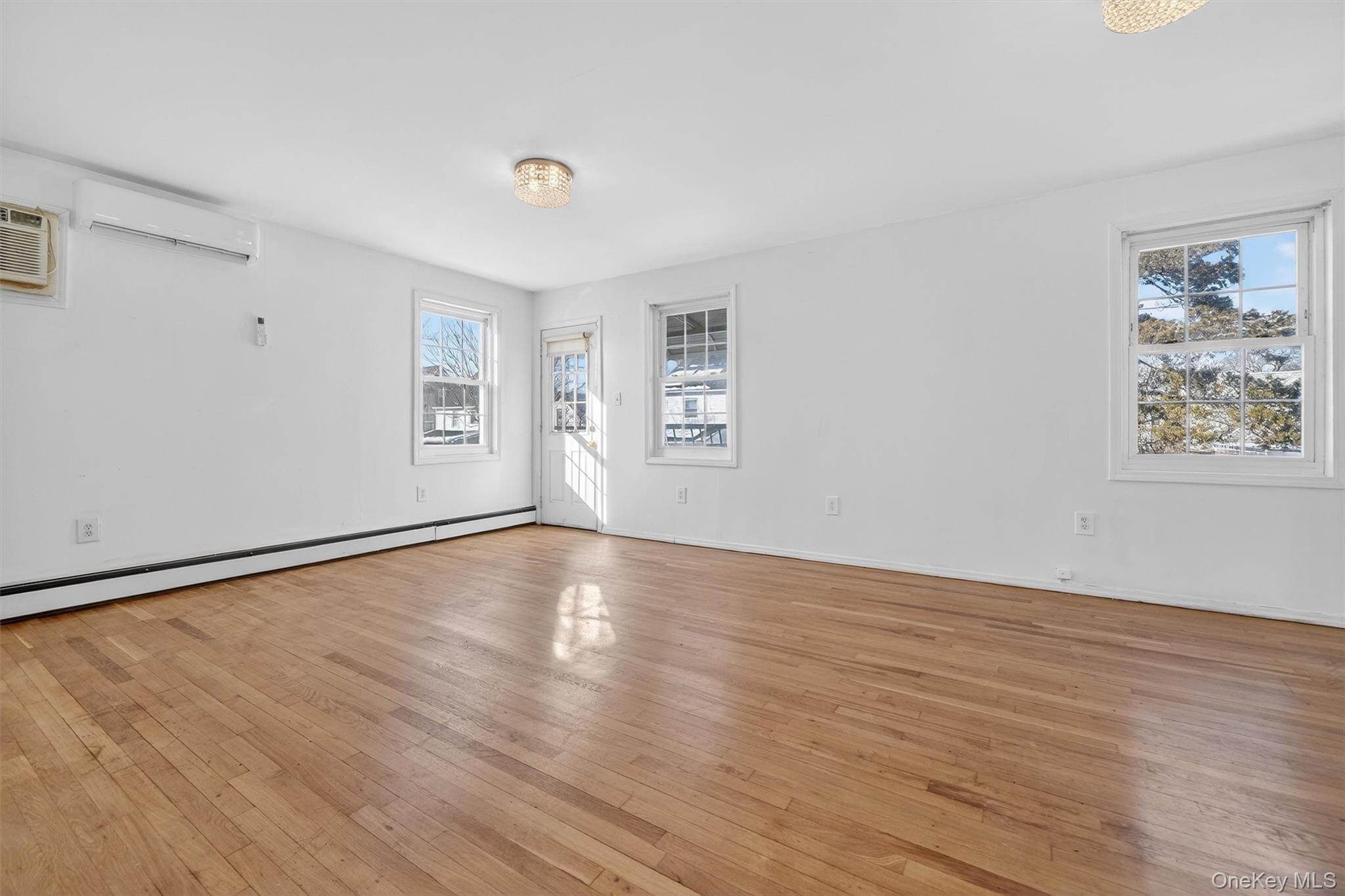 138-16 230th Street, Laurelton, NY 11413