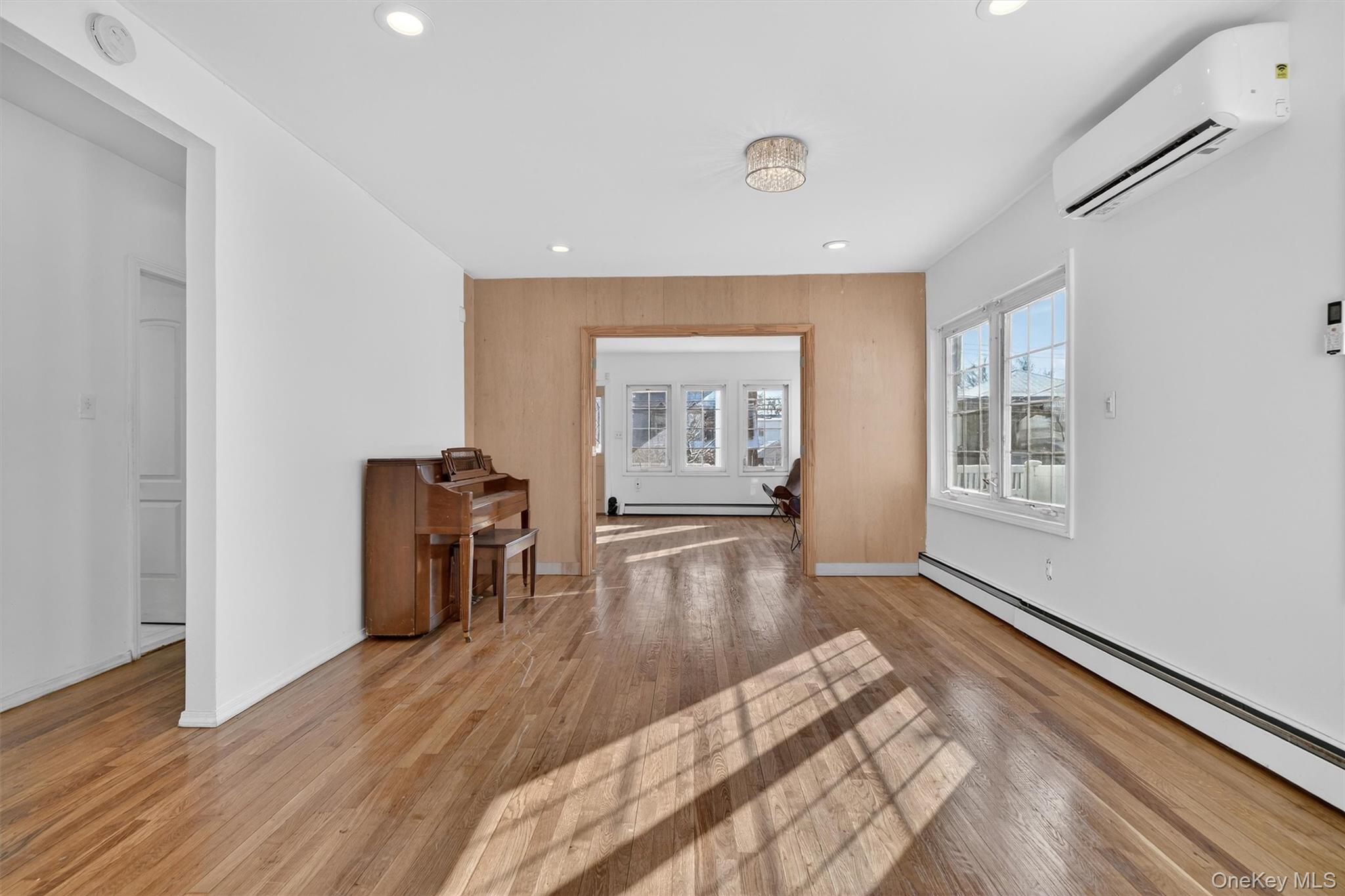 138-16 230th Street, Laurelton, NY 11413