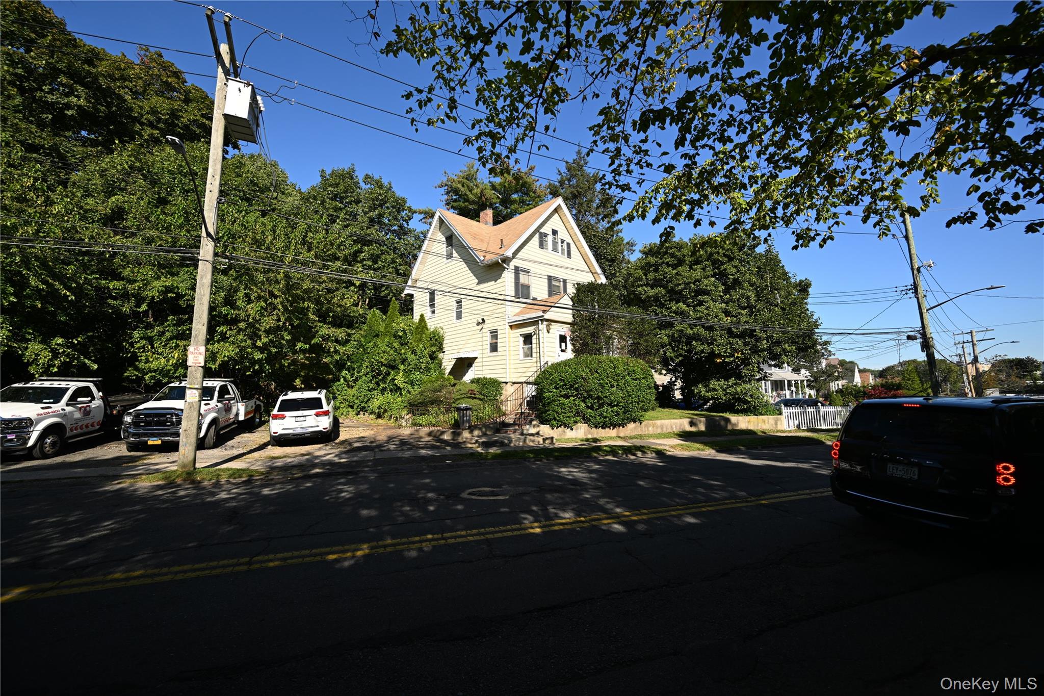 44 Rockdale Avenue, New Rochelle, NY 10801