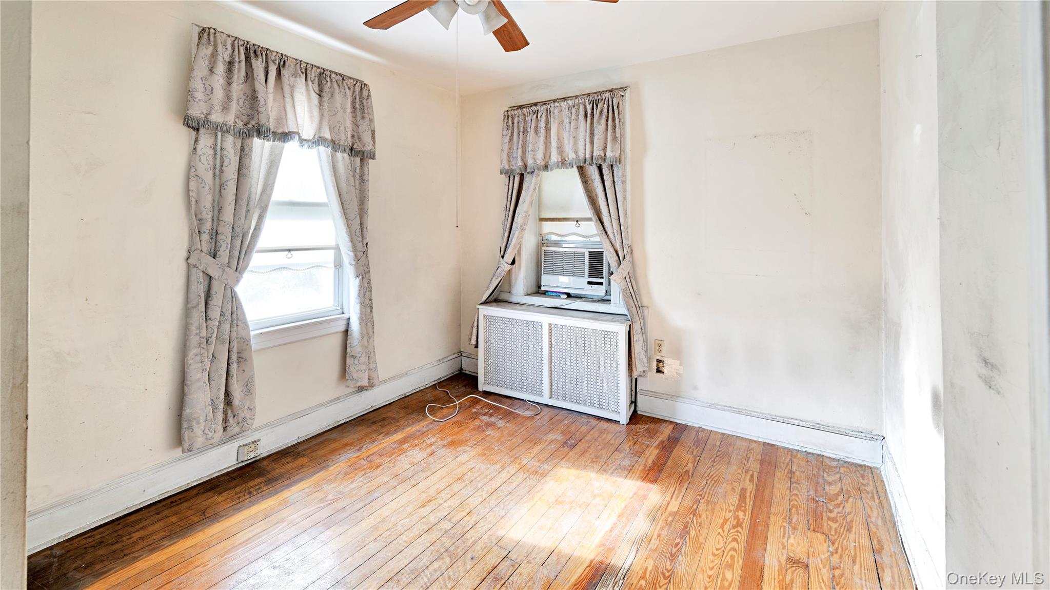 44 Rockdale Avenue, New Rochelle, NY 10801