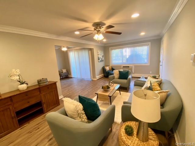 399D Great East Neck Road # 399D, West Babylon, NY 11704