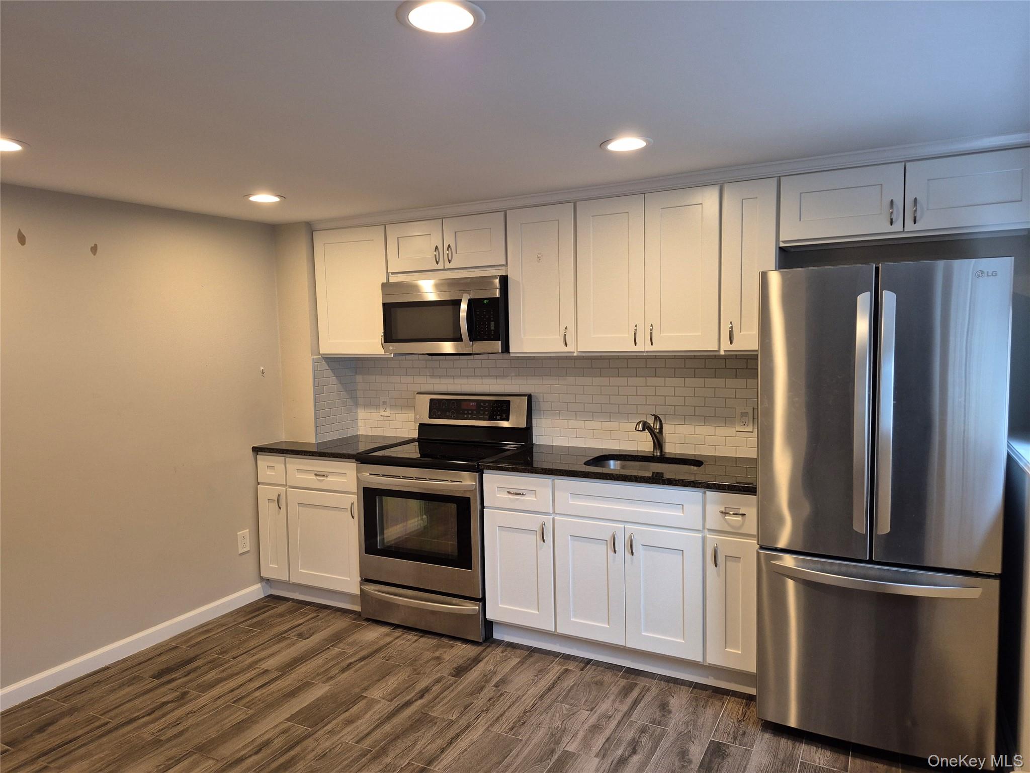 979 Mark Drive # 1st Floor, North Bellmore, NY 11710