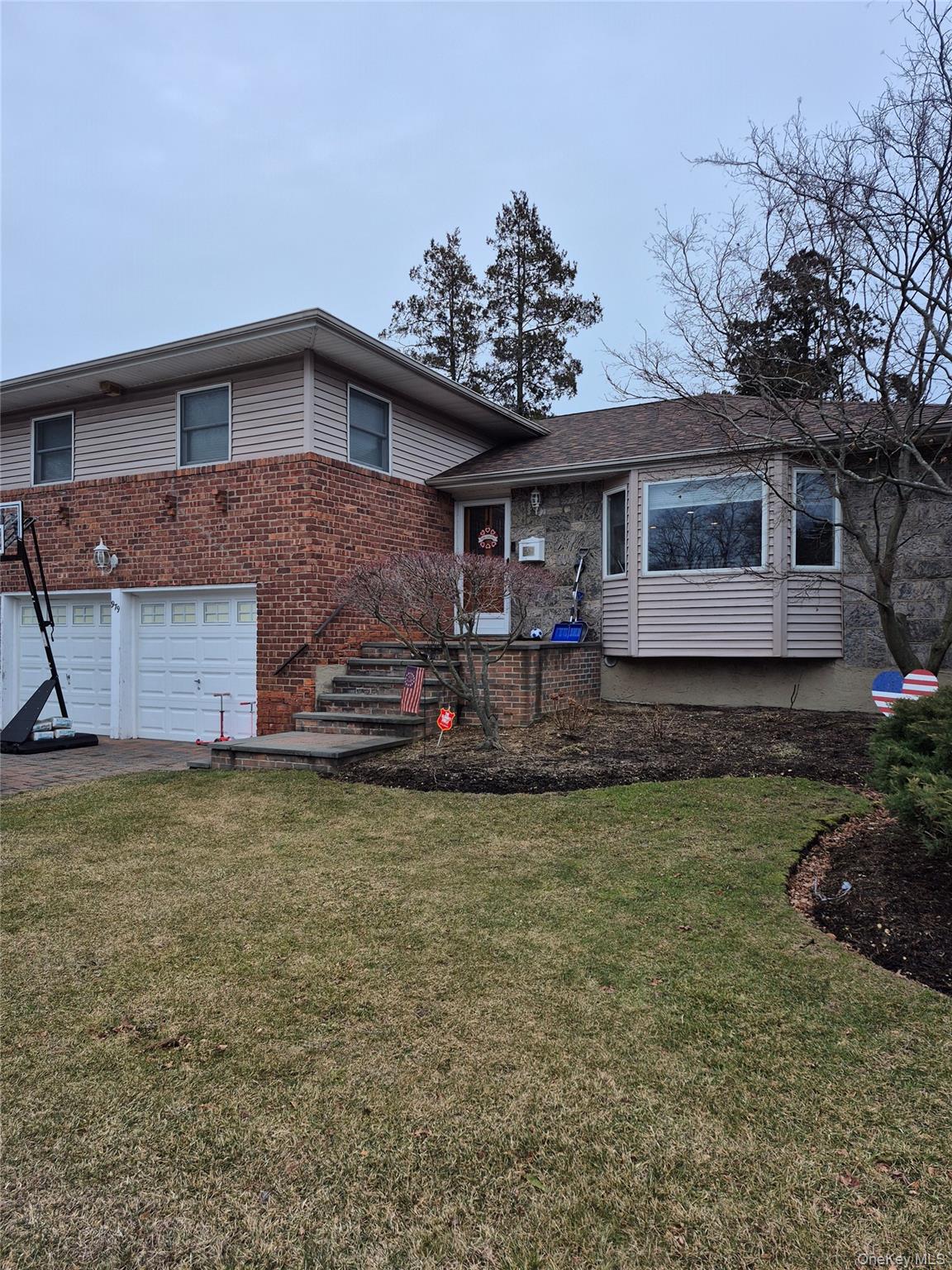 979 Mark Drive # 1st Floor, North Bellmore, NY 11710