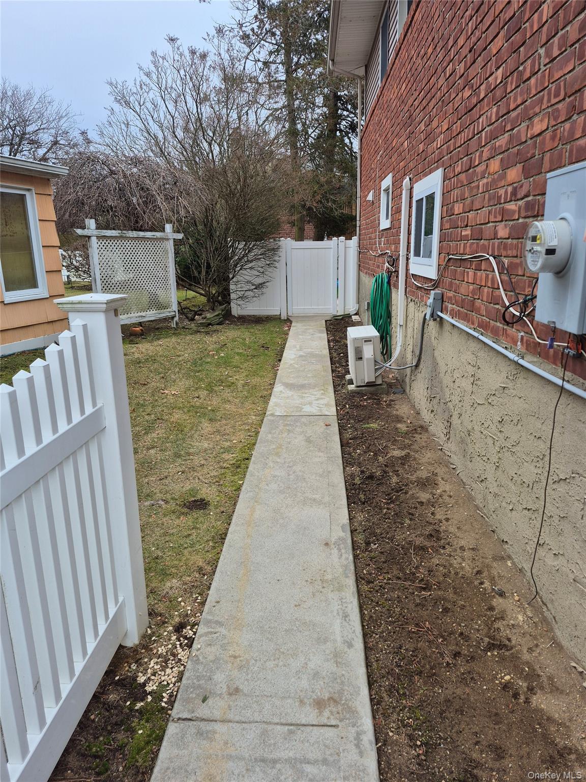 979 Mark Drive # 1st Floor, North Bellmore, NY 11710