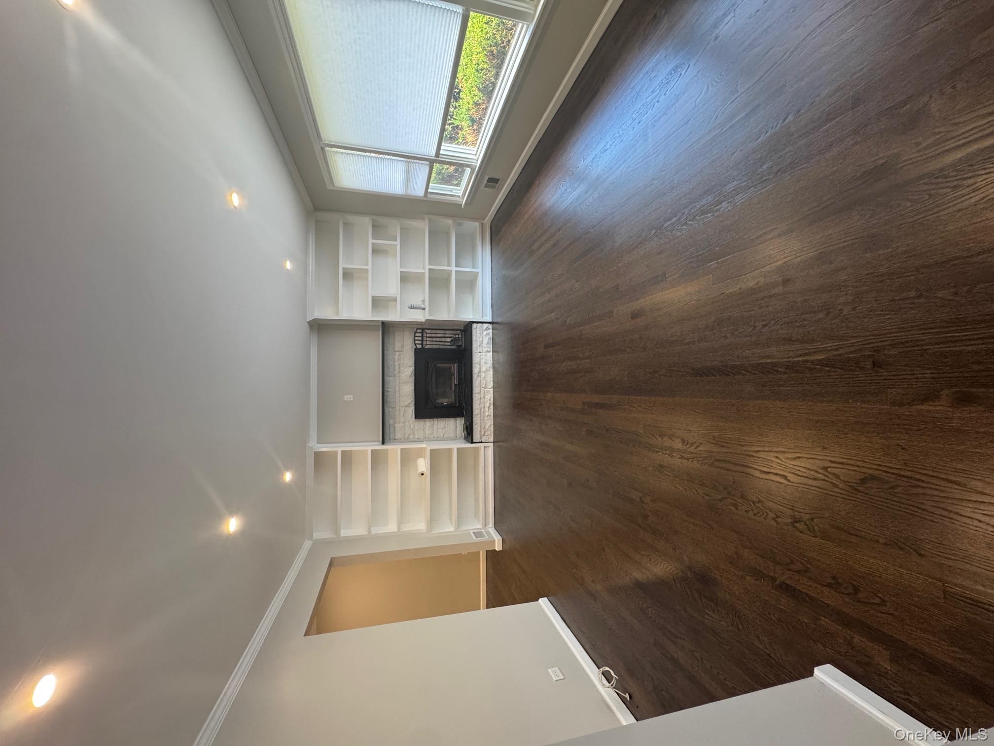 29 S Mortimer Avenue, Elmsford, NY 10523