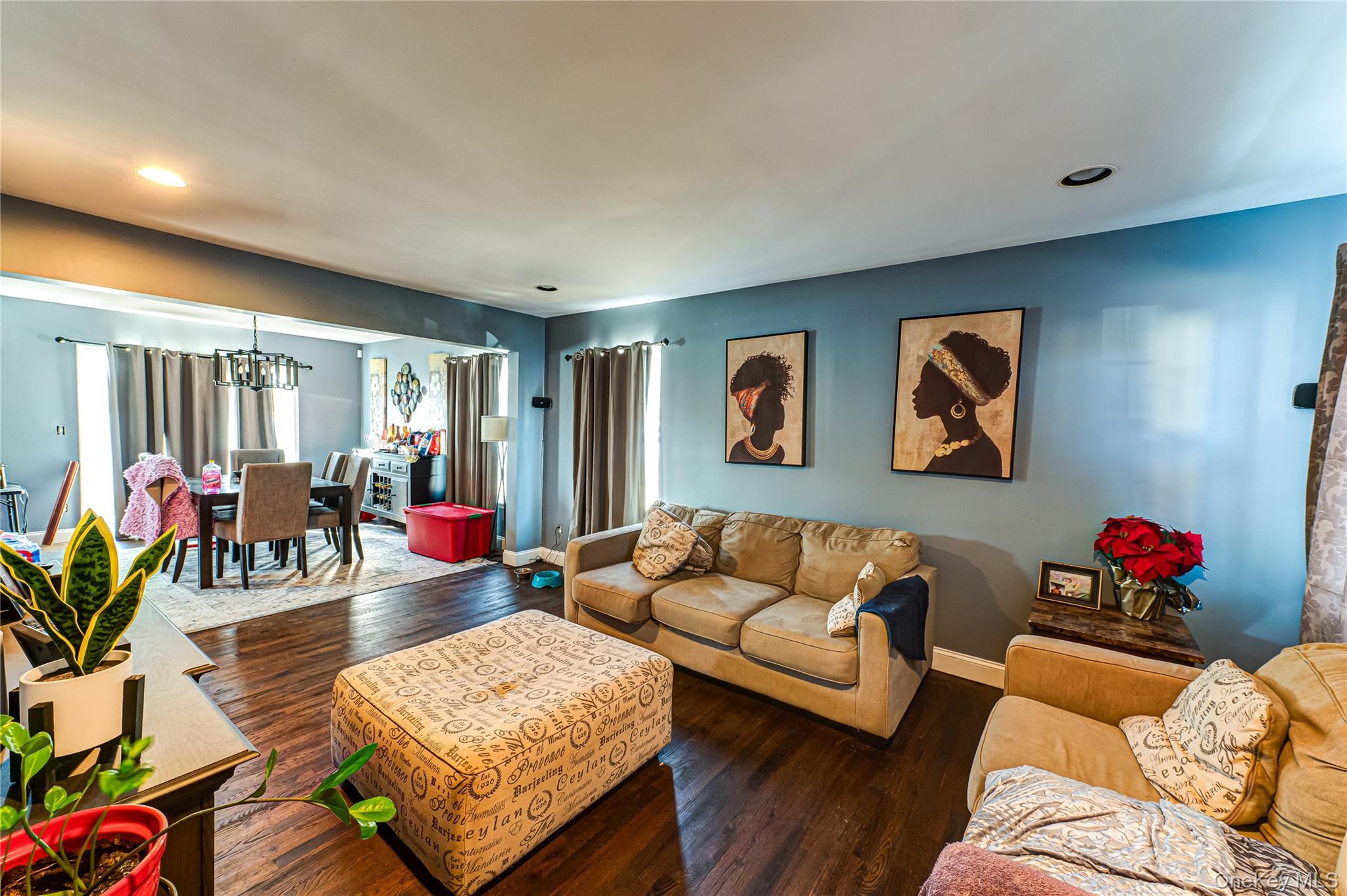 44 Chauncey Lane, Coram, NY 11727