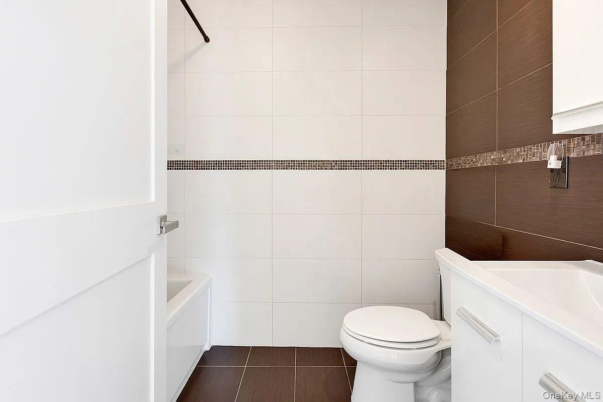 2833 Ocean Parkway # B5, Brooklyn, NY 11235