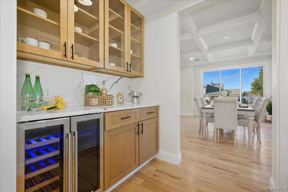 2 Jupiter Lane, Levittown, NY 11756