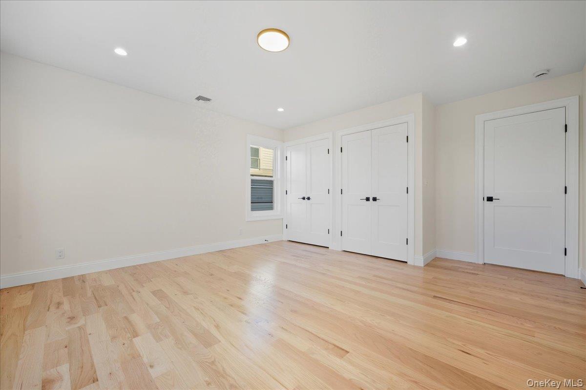 2 Jupiter Lane, Levittown, NY 11756