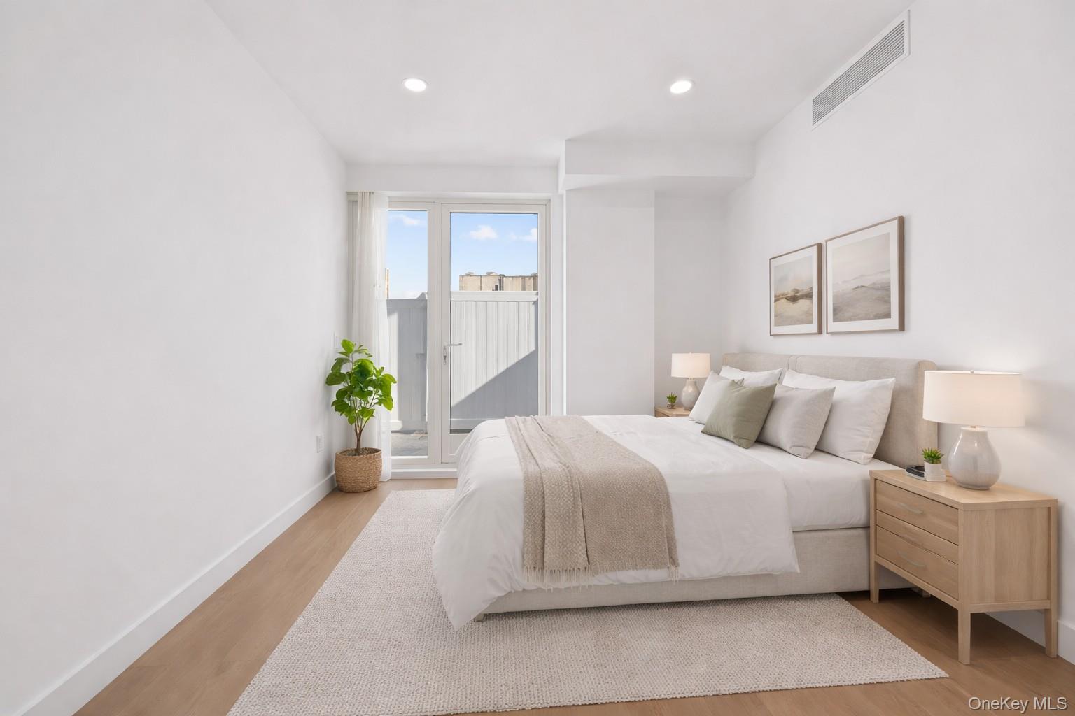 150-02 Northern Boulevard # 3A, Flushing, NY 11354