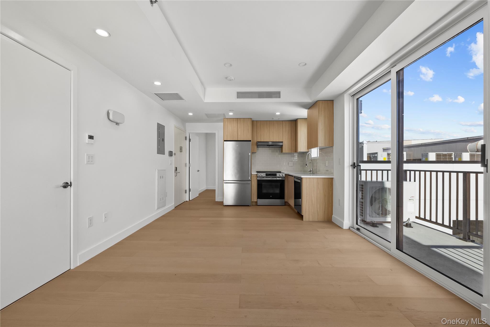 150-02 Northern Boulevard # 3A, Flushing, NY 11354