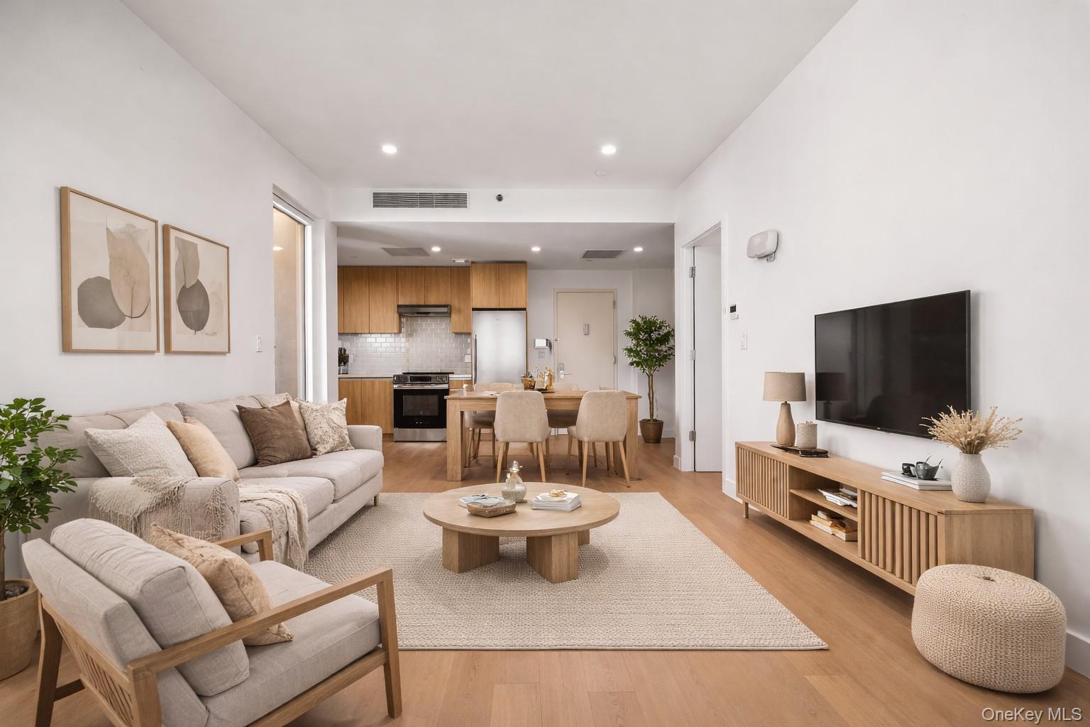 150-02 Northern Boulevard # 6E, Flushing, NY 11354