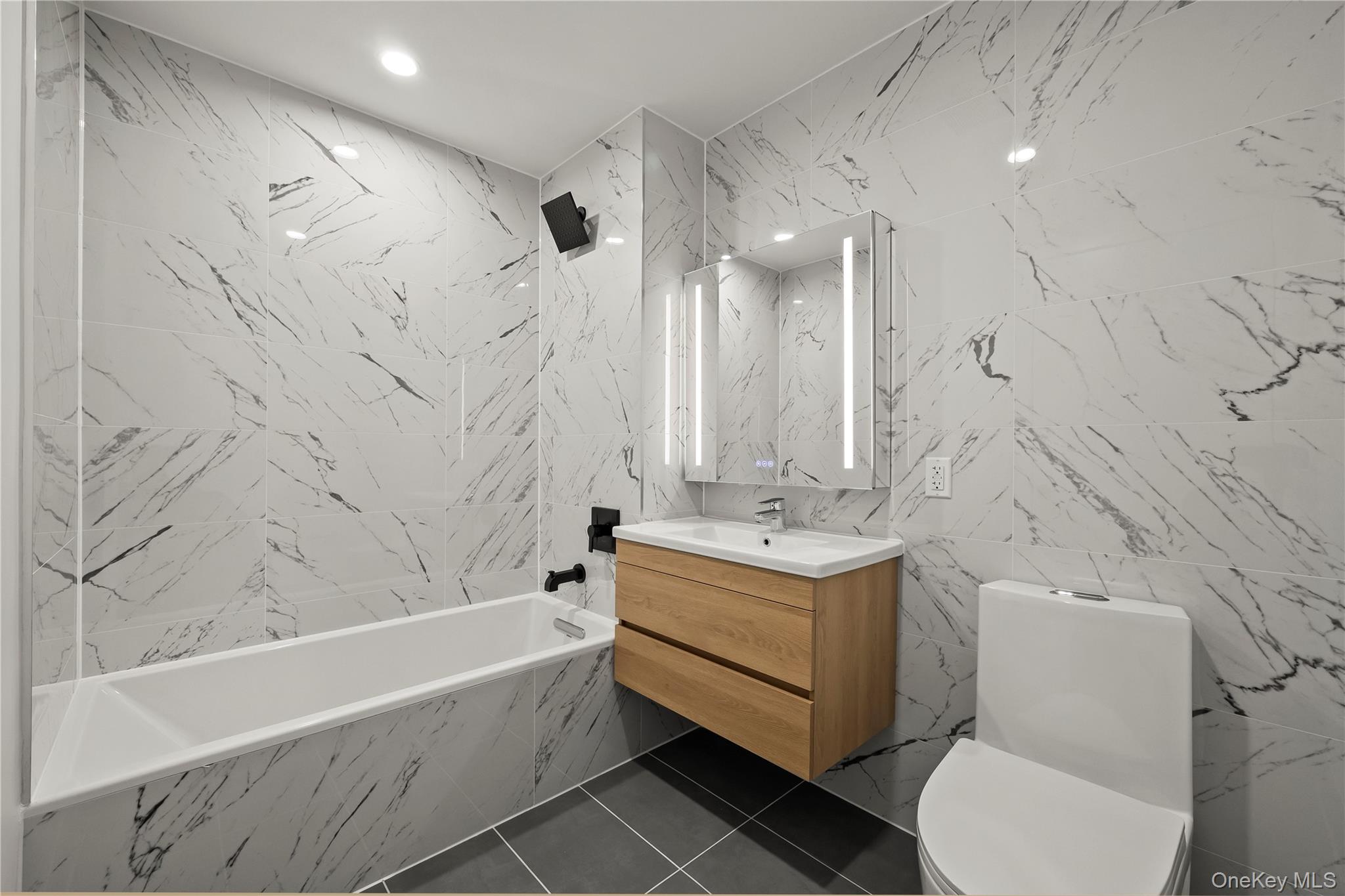 150-02 Northern Boulevard # 6E, Flushing, NY 11354