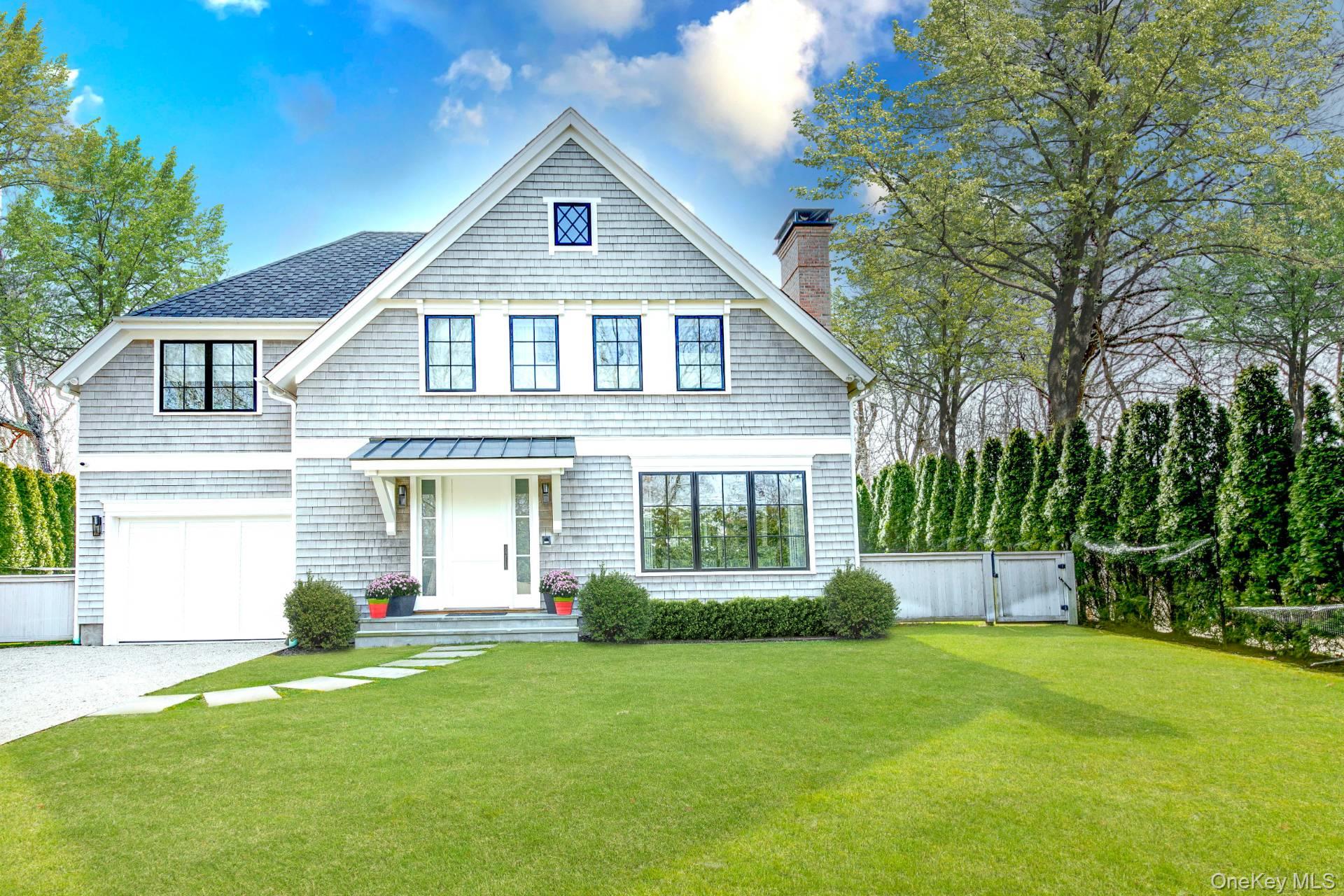 10 Hillside Drive E, Sag Harbor, NY 11963