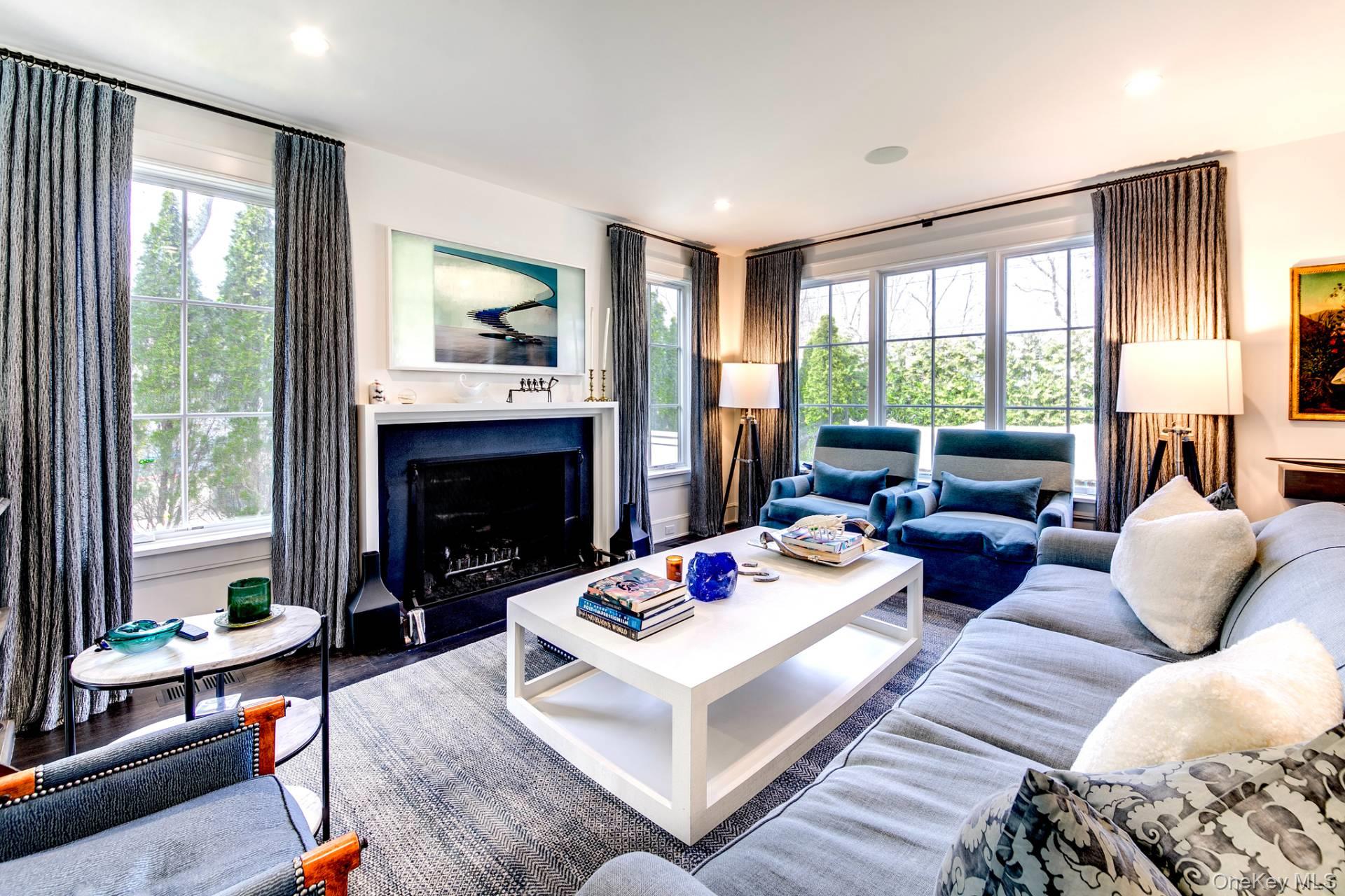 10 Hillside Drive E, Sag Harbor, NY 11963