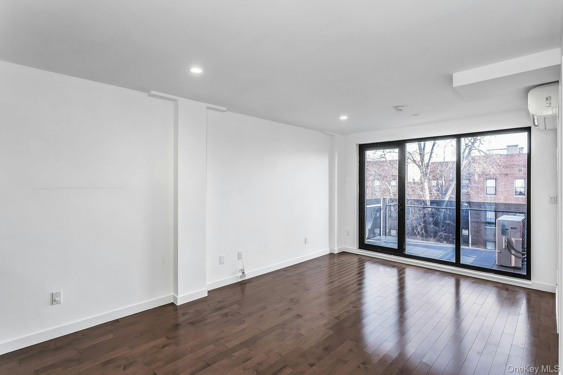 43-12 214th Place # 4D, Bayside, NY 11361