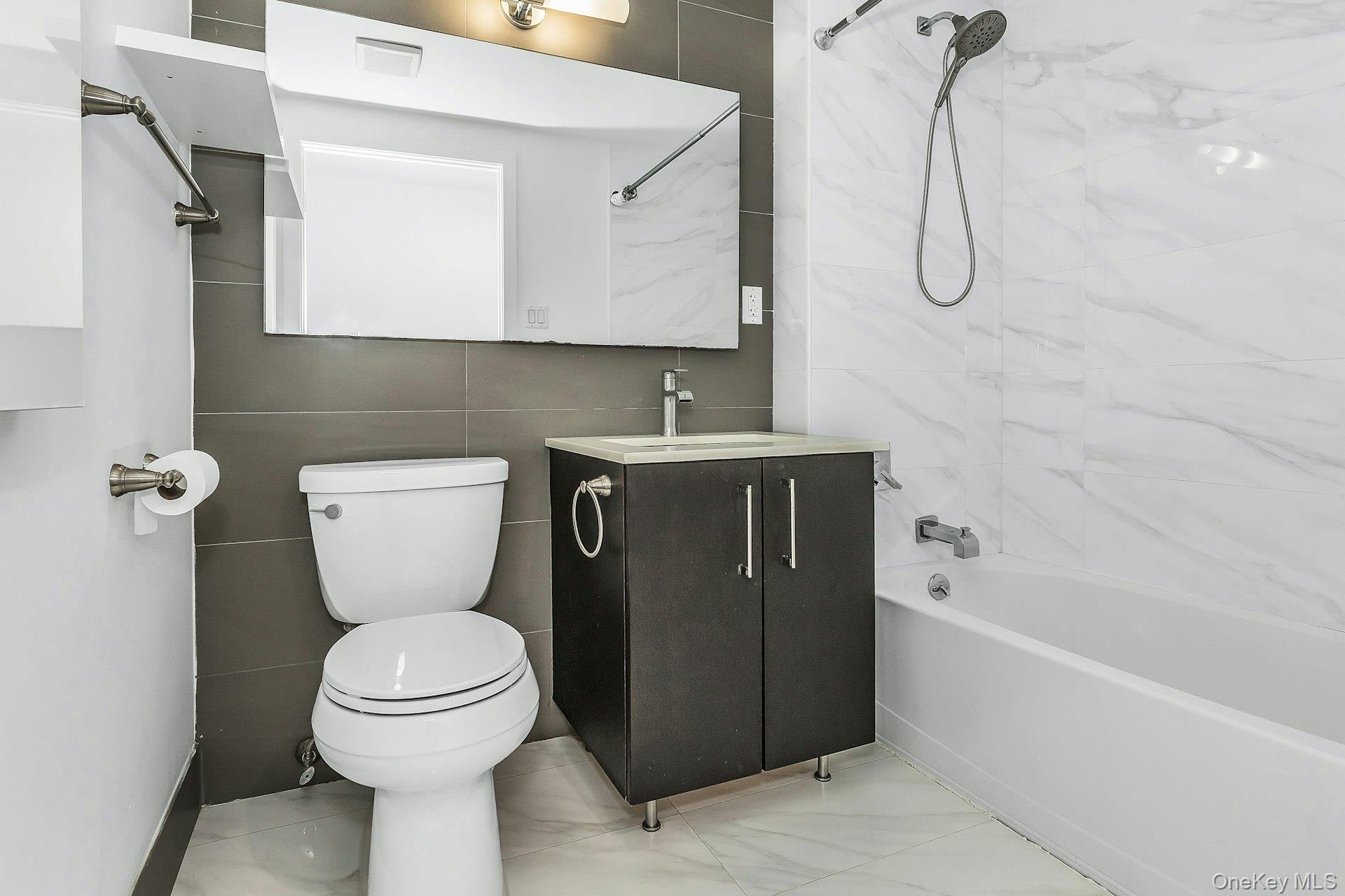 43-12 214th Place # 4D, Bayside, NY 11361