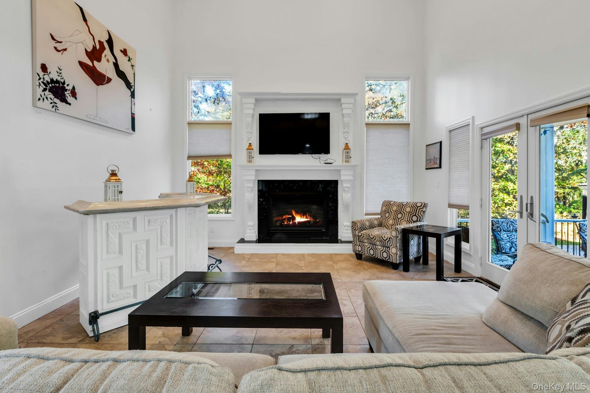 10 Bay Woods Drive, Hampton Bays, NY 11946